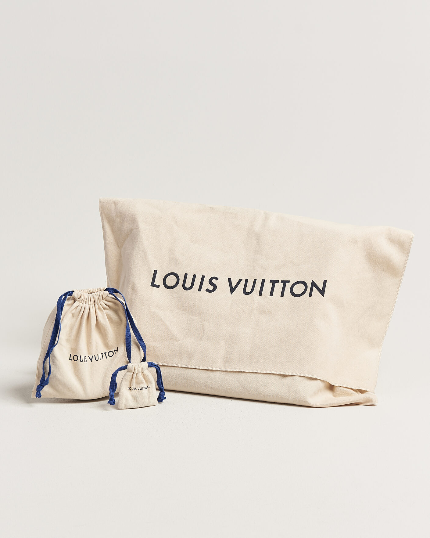 Herr | Pre-Owned & Vintage Bags | Louis Vuitton Pre-Owned | Porte Documents Damier Graphite