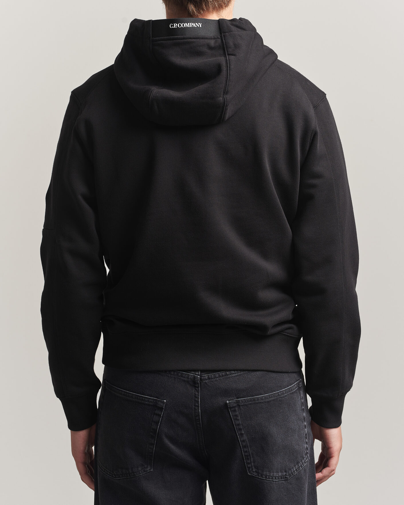 Herr | Tröjor | C.P. Company | Diagonal Raised Fleece Lens Hood Black