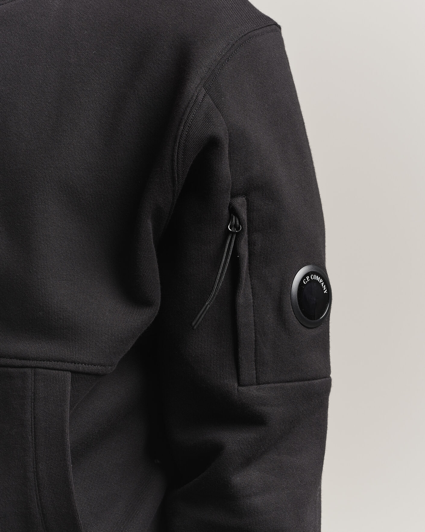 Herr | Tröjor | C.P. Company | Diagonal Raised Fleece Lens Hood Black