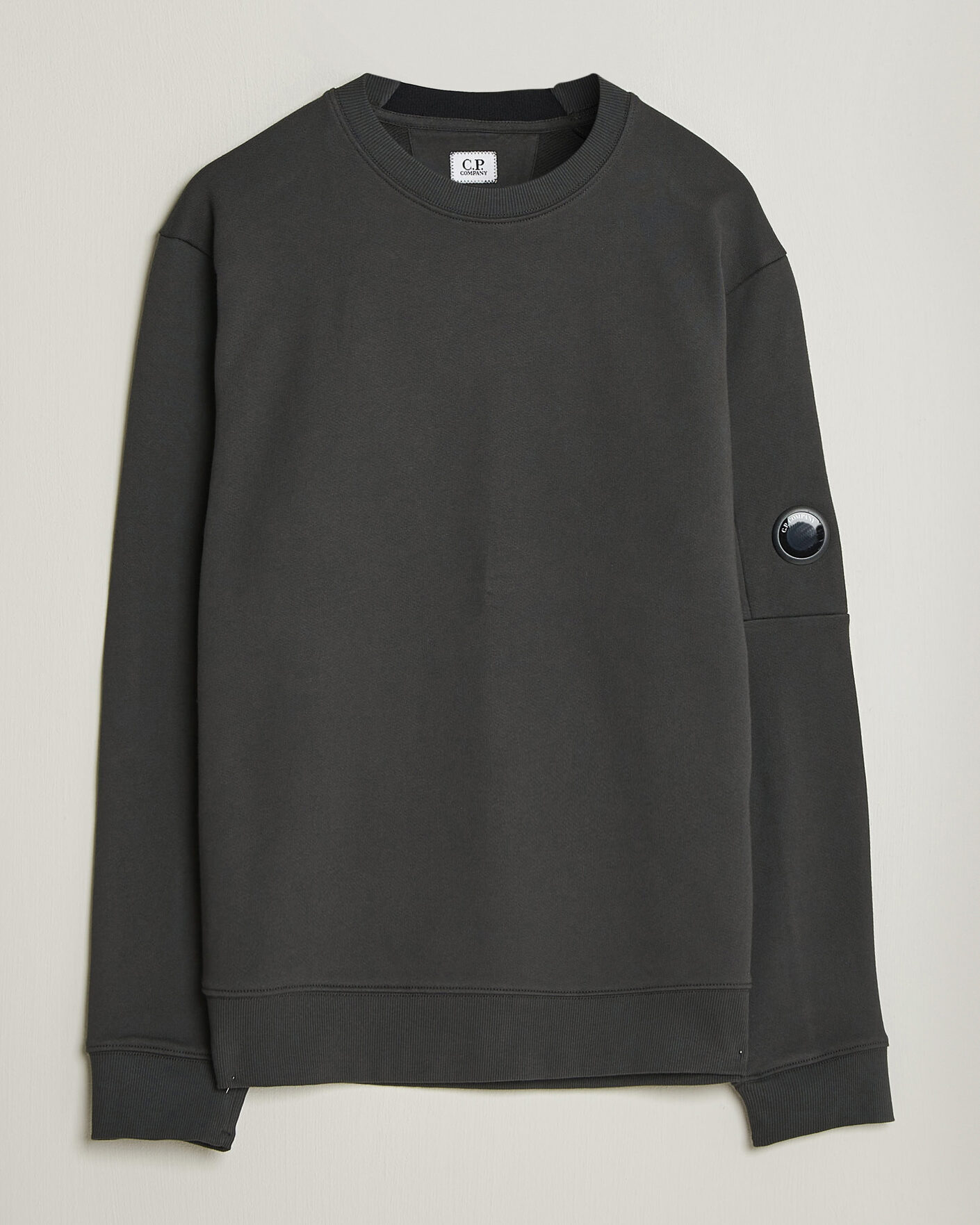 Herr | Tröjor | C.P. Company | Diagonal Raised Fleece Lens Sweatshirt Dark Grey