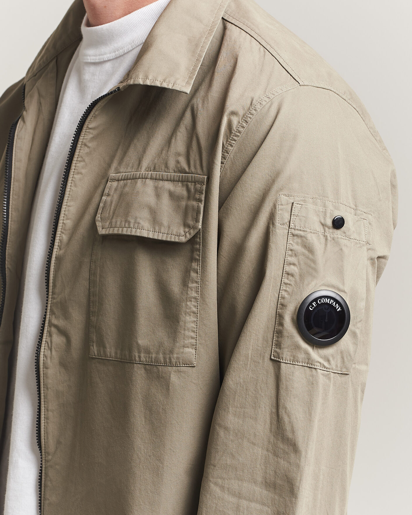 Herr | Skjortor | C.P. Company | Organic Cotton Gabardine Zip Overshirt Grey