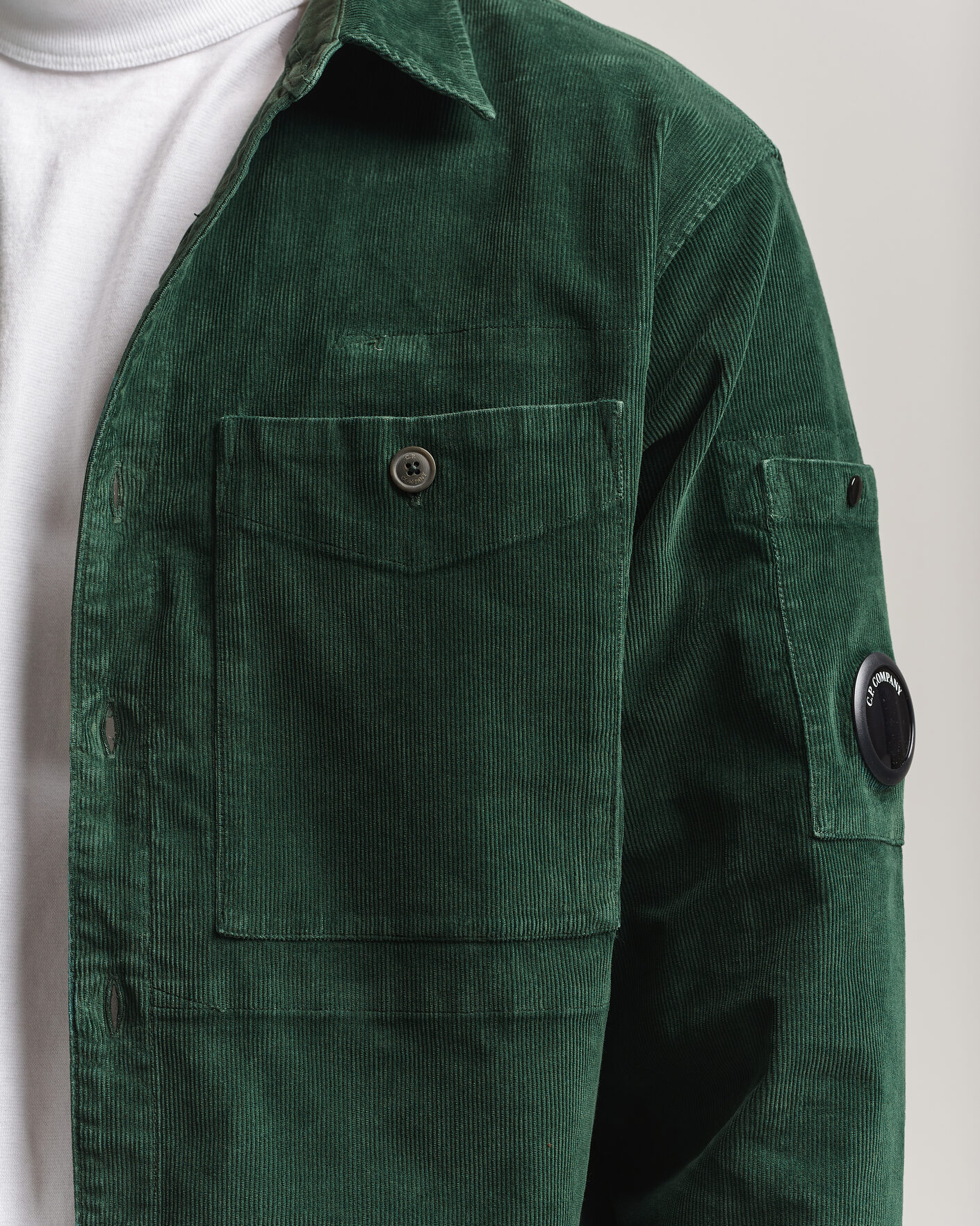 Herr | Skjortor | C.P. Company | Corduroy Lens Overshirt Emerald Green