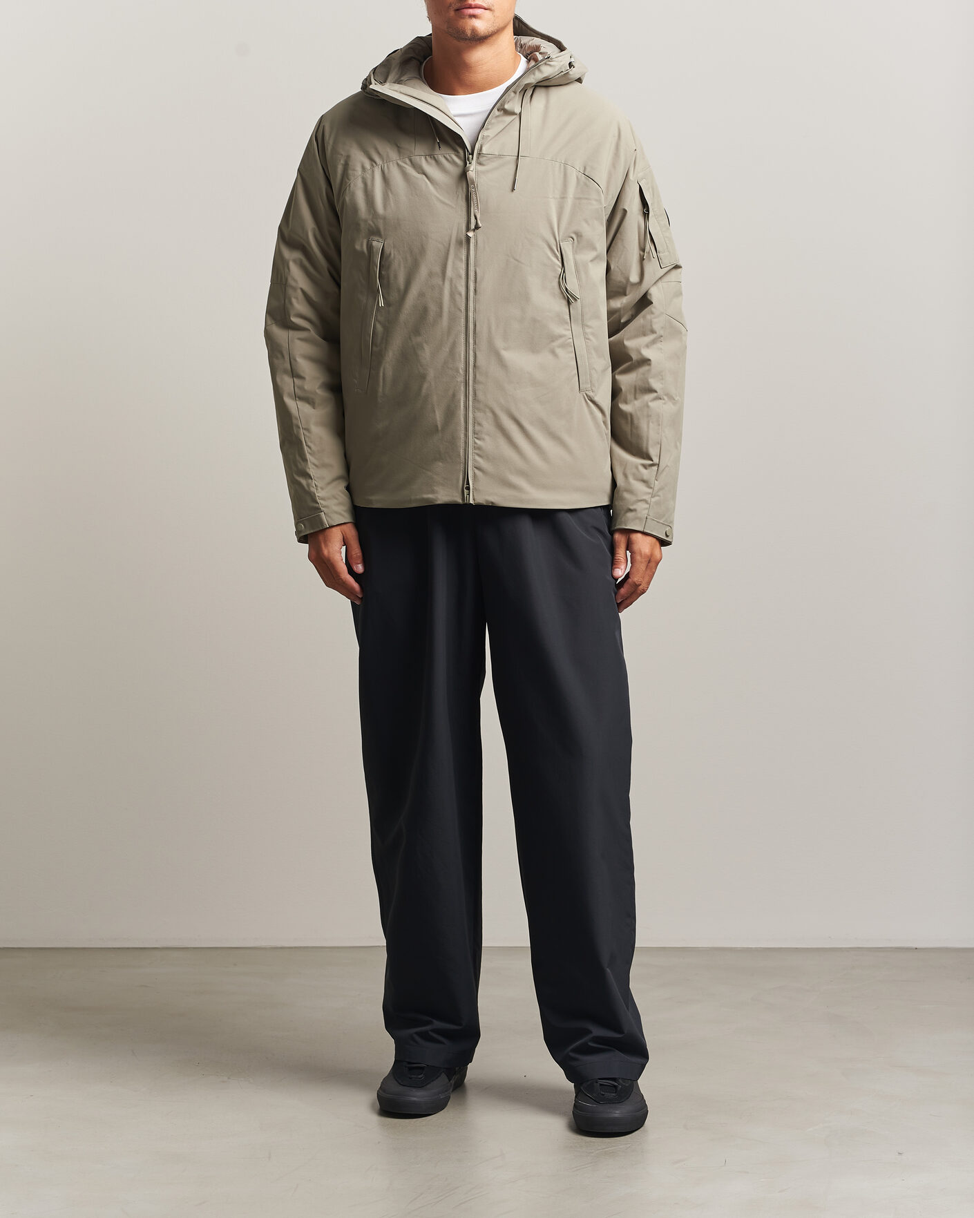 Herr | Jackor | C.P. Company | Pro-Tek Lightweight Padded Hood Jacket Light Grey