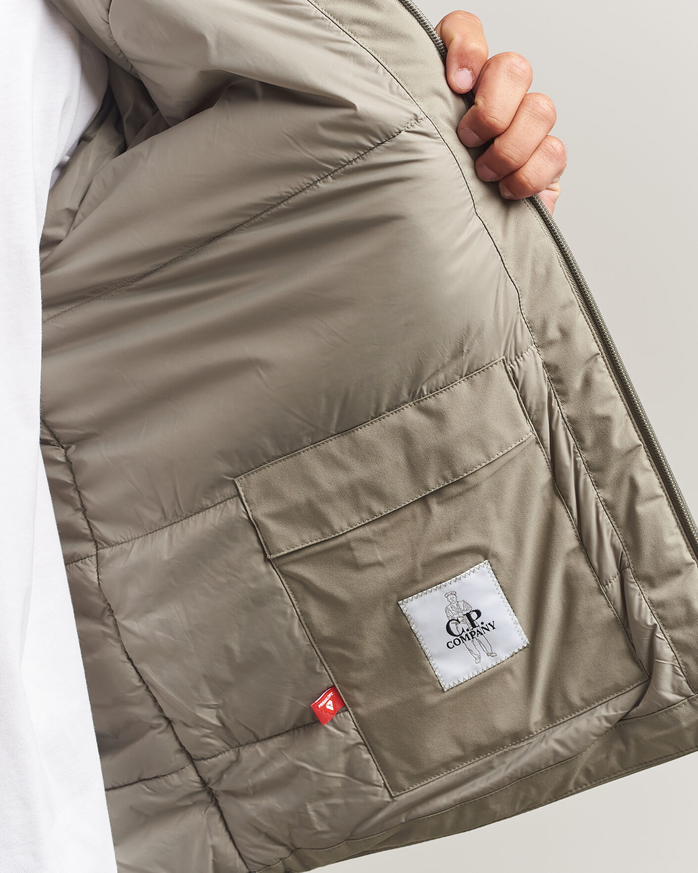Herr | Jackor | C.P. Company | Pro-Tek Lightweight Padded Hood Jacket Light Grey