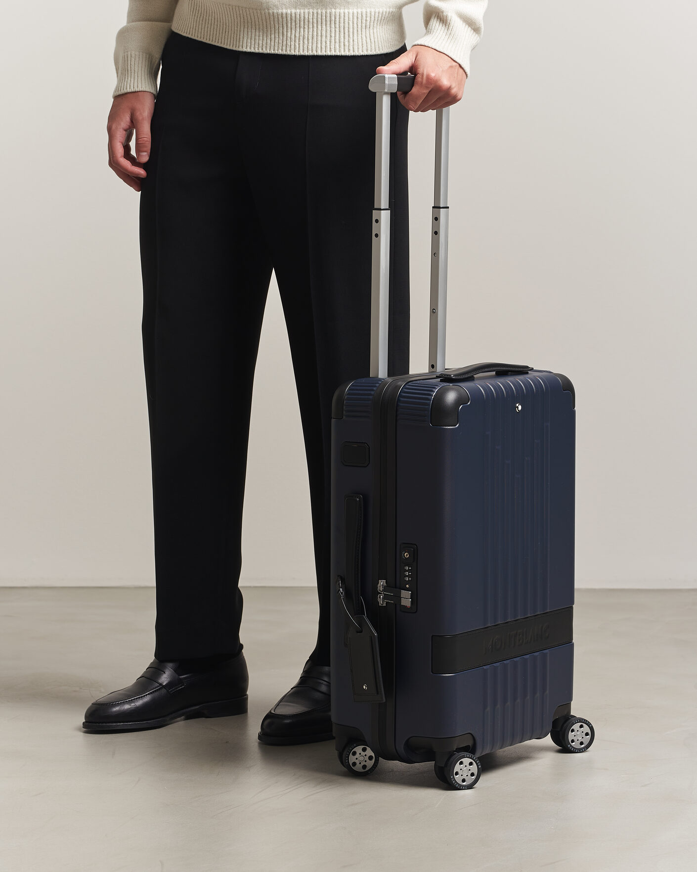 Herr | Väskor | Montblanc | #MY4810 Cabin Compact Trolley Blue