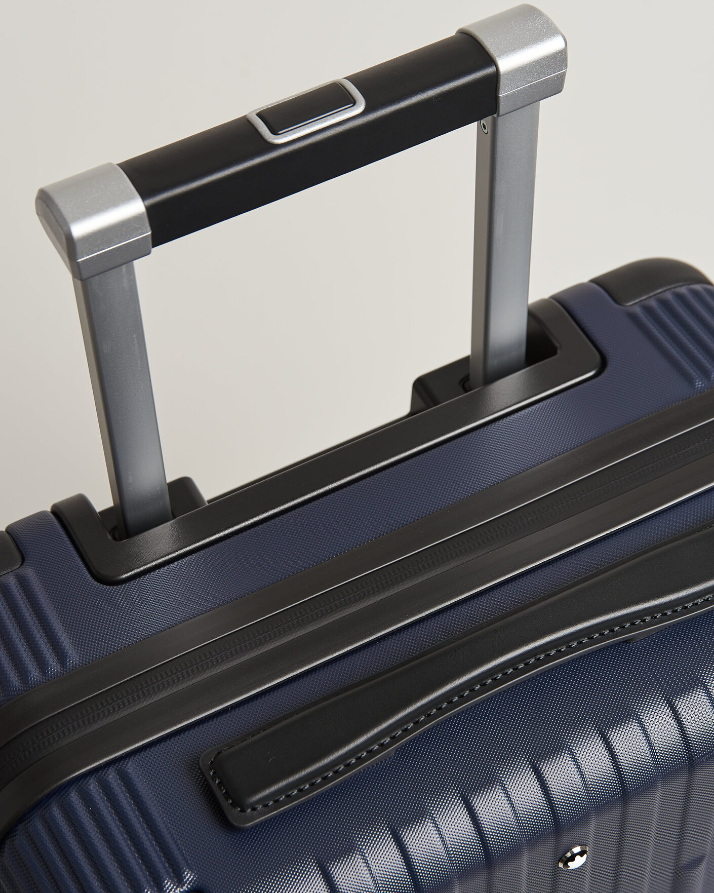 Herr | Väskor | Montblanc | #MY4810 Cabin Compact Trolley Blue