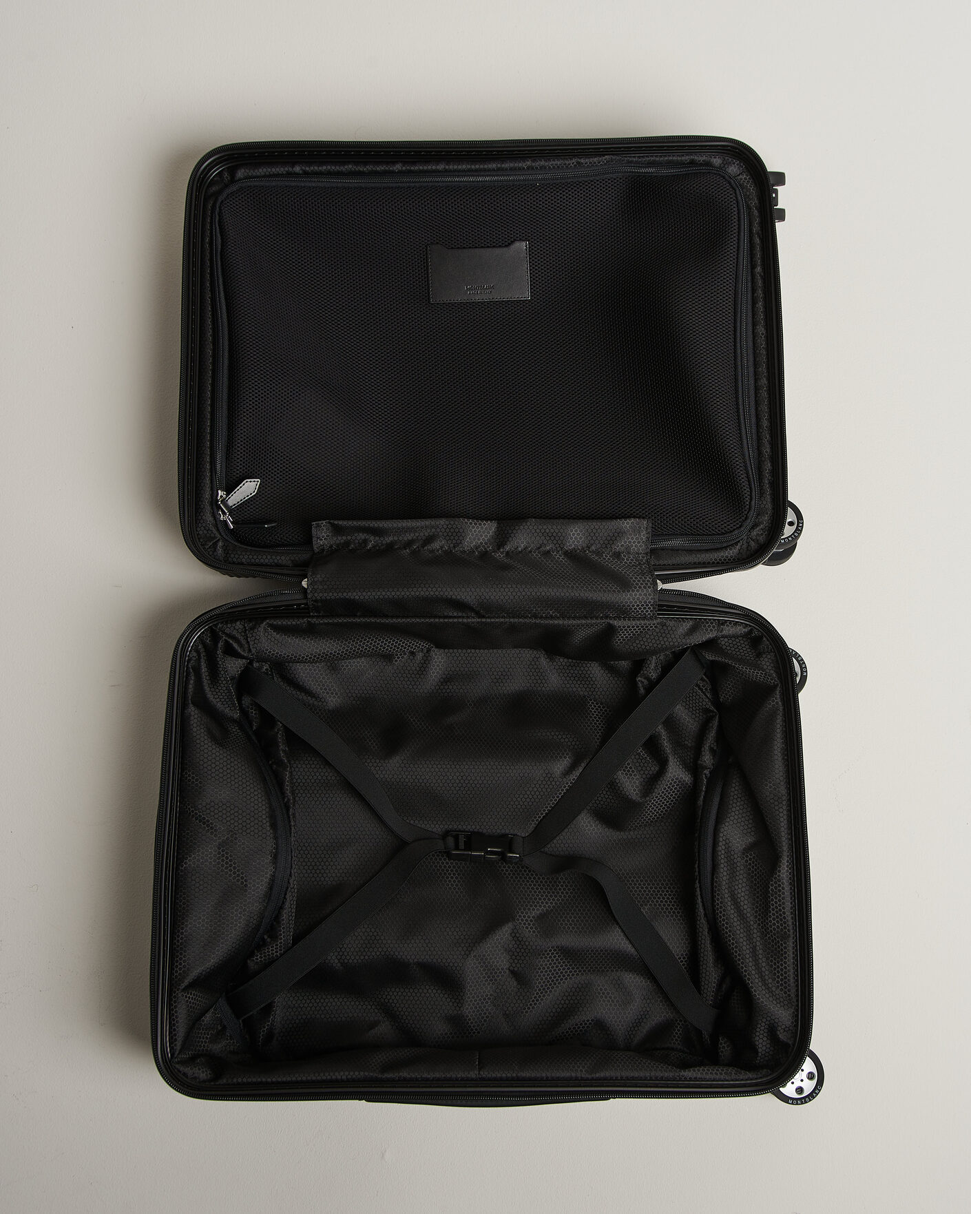 Herr | Väskor | Montblanc | #MY4810 Cabin Trolley Black