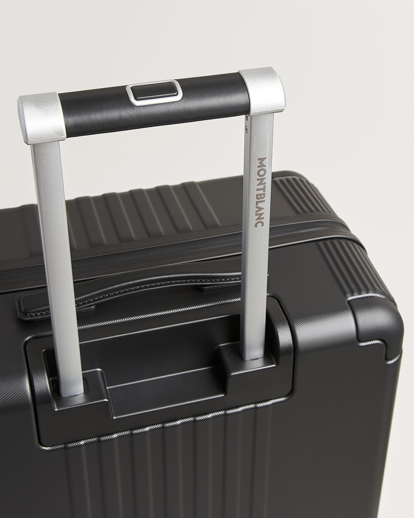 Herr | Väskor | Montblanc | #MY4810 Medium Trolley Black