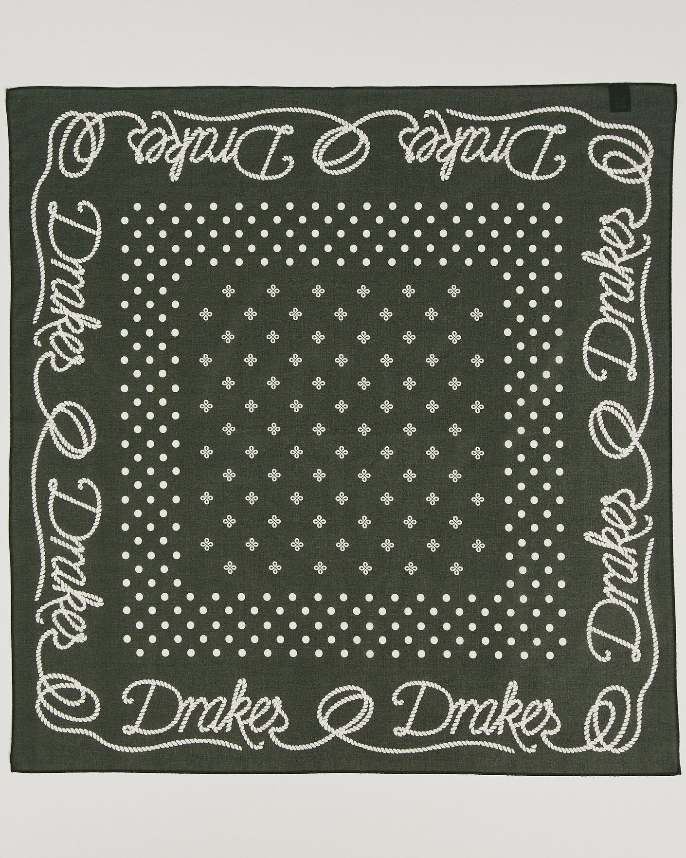 Herr | Scarves | Drake's | Rope Border Cotton Bandana Green
