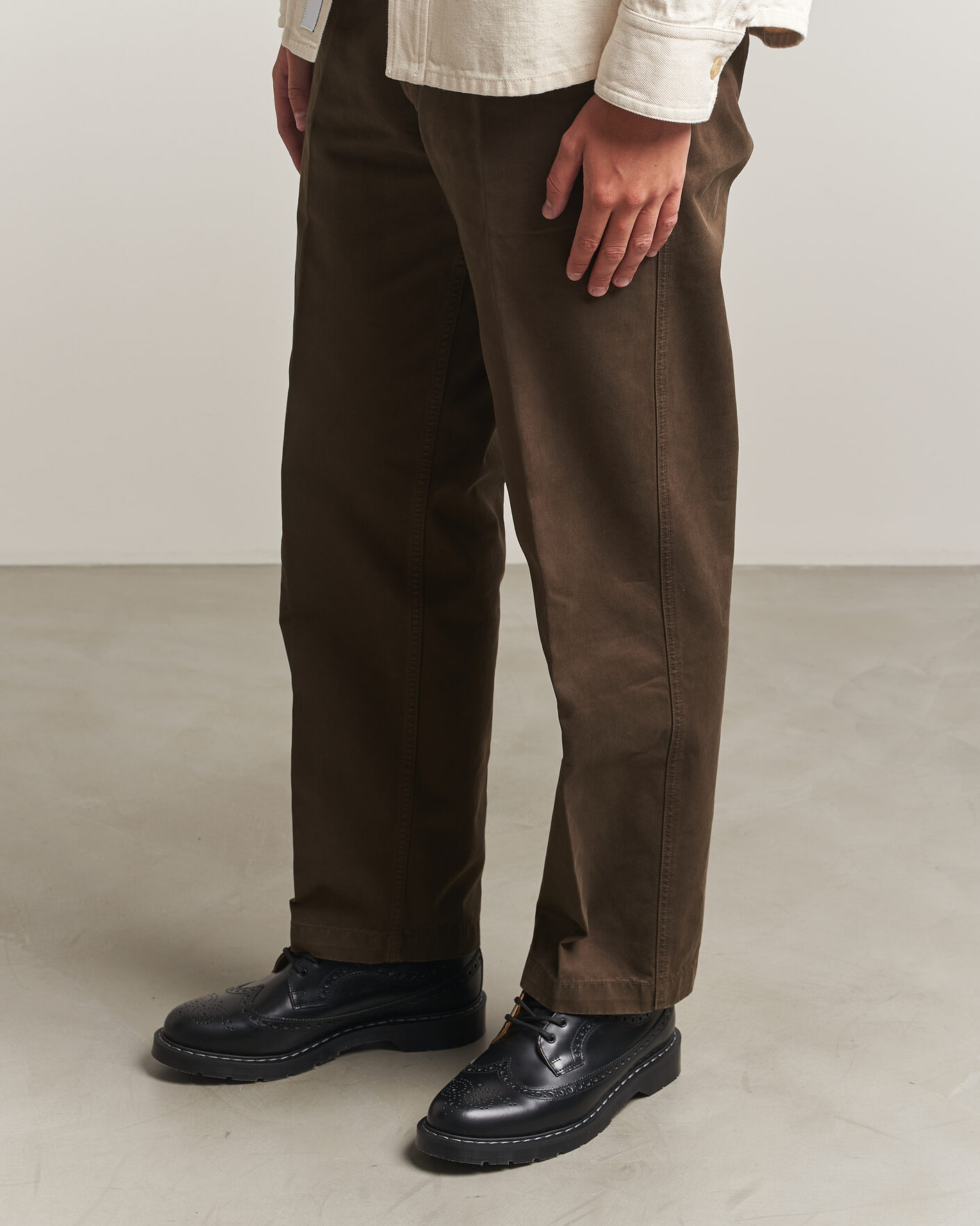 Herr | Brogues | Solovair | American Brogue Shoe Black Shine