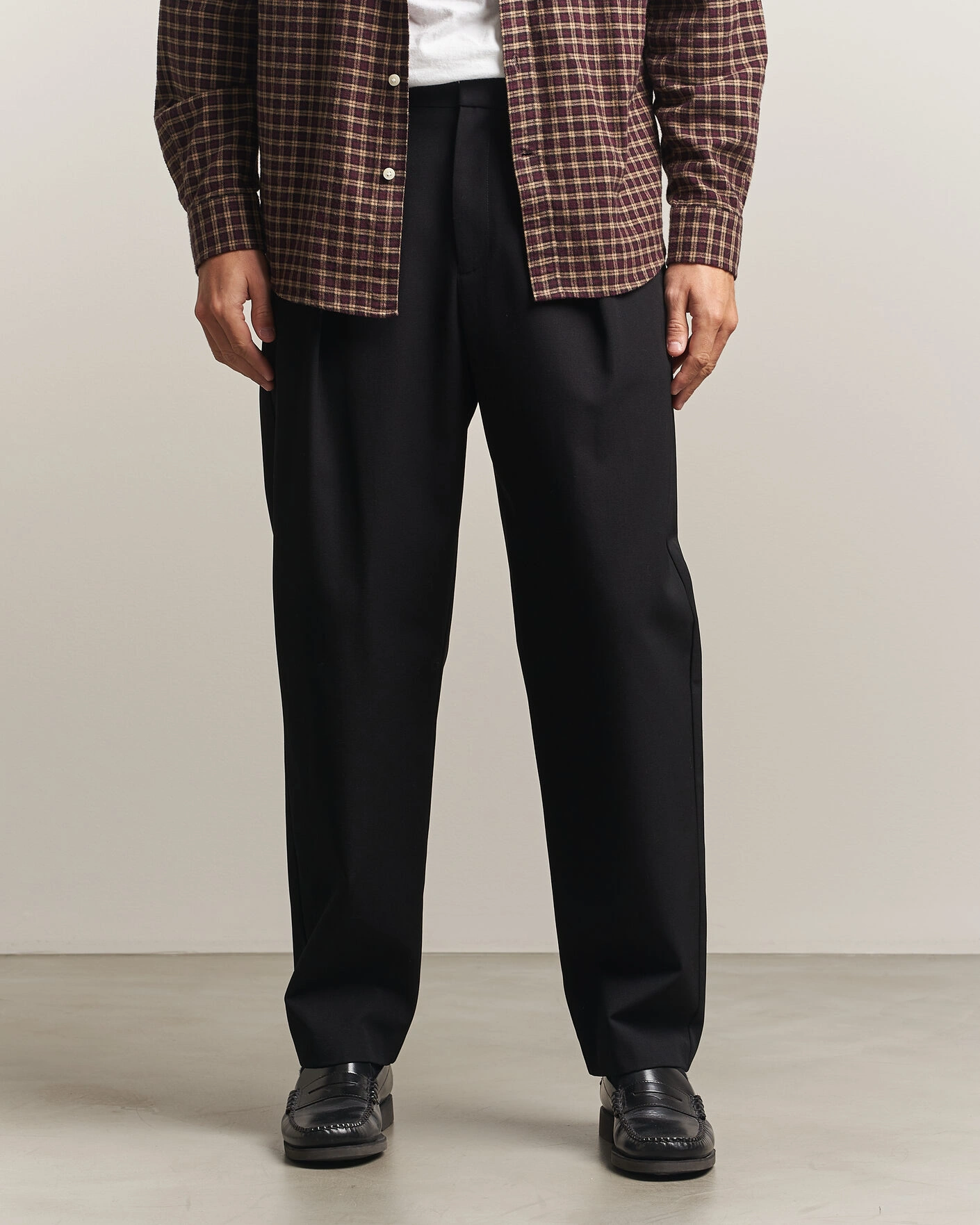Herr | Byxor | A.P.C. | Renato Pleated Trousers Black