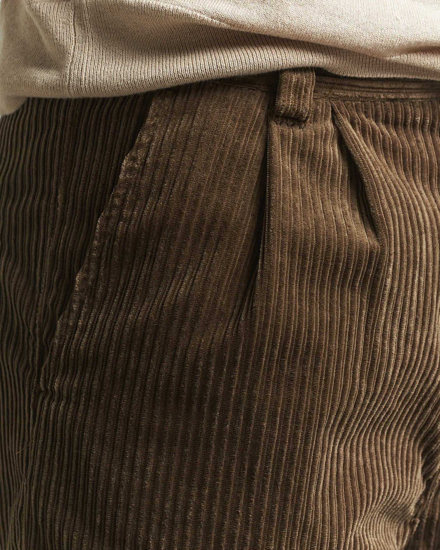 Herr | Byxor | A.P.C. | Ricky Corduroy Trousers Taupe