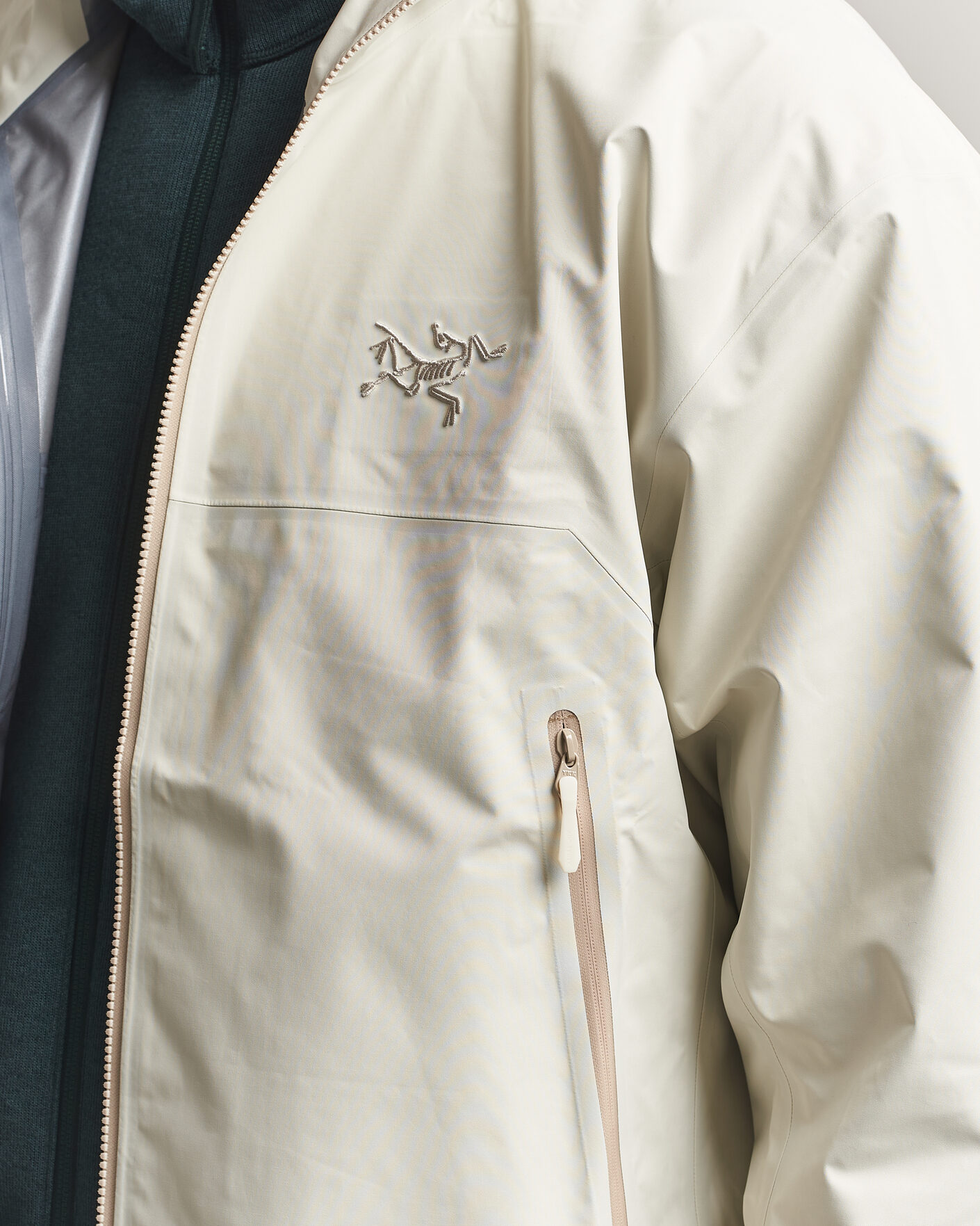 Herr | Jackor | Arc'teryx | Beta Gore-Tex Jacket Sea Salt