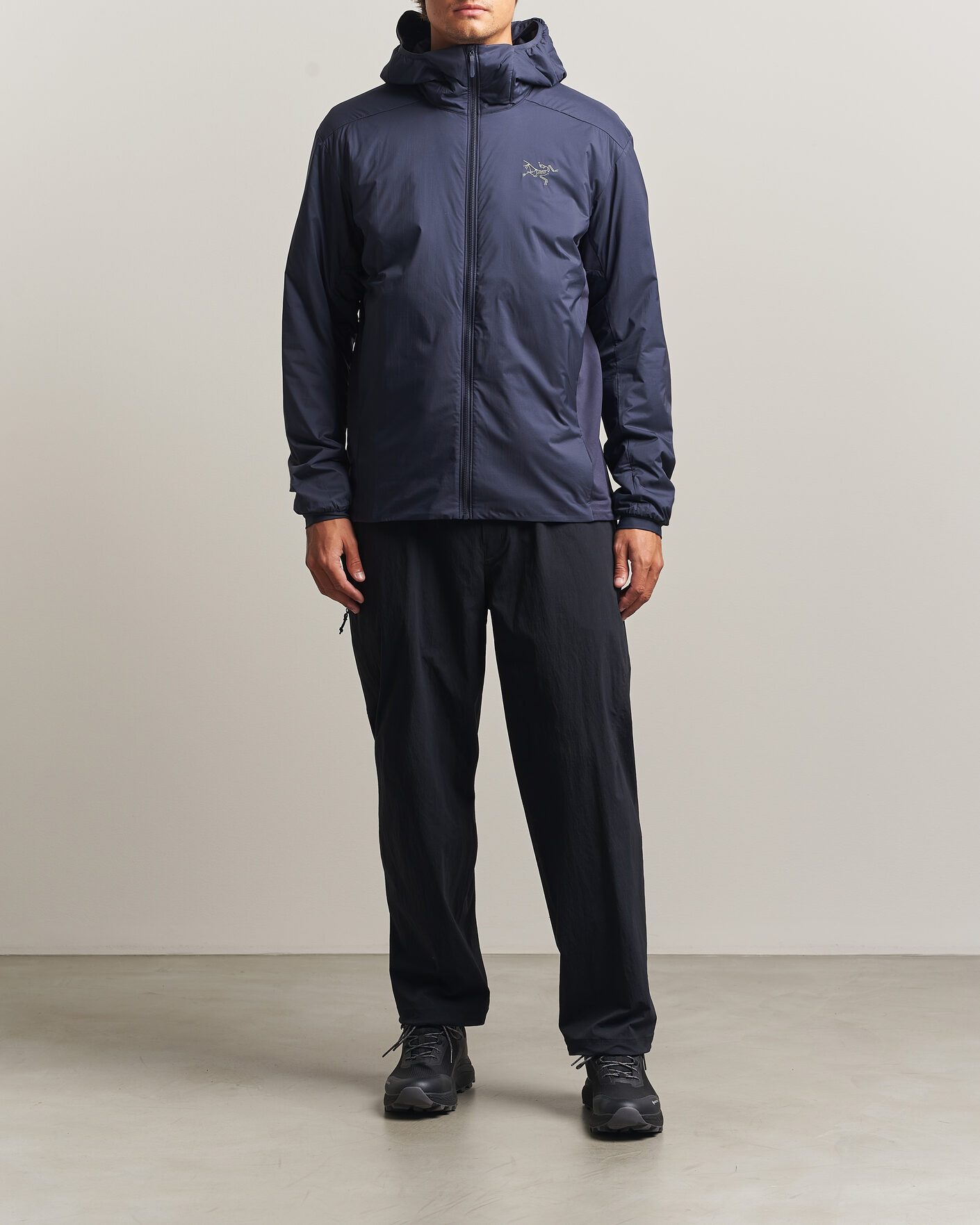 Herr | Jackor | Arc'teryx | Atom Hooded Jacket Black Sapphire