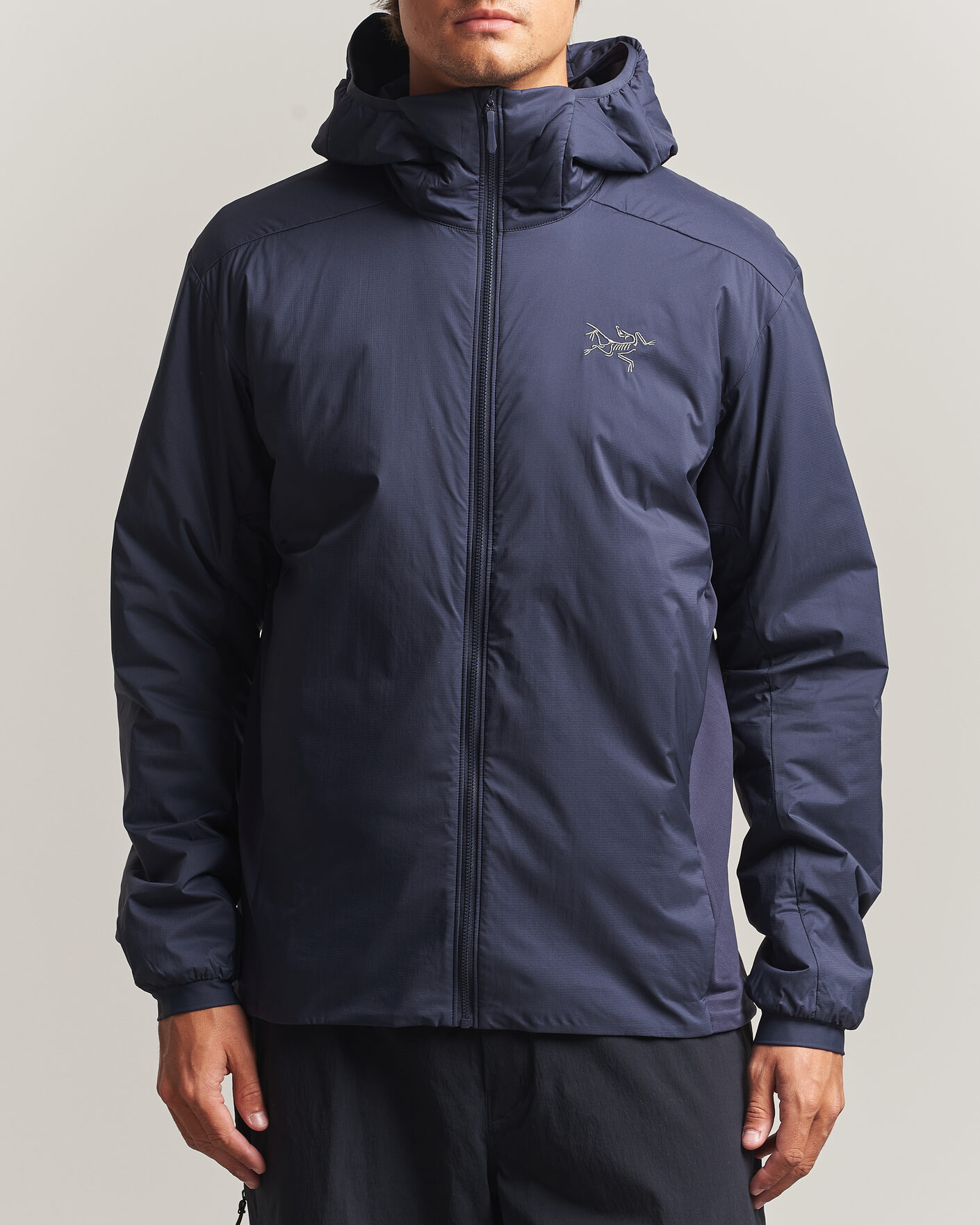 Herr | Jackor | Arc'teryx | Atom Hooded Jacket Black Sapphire