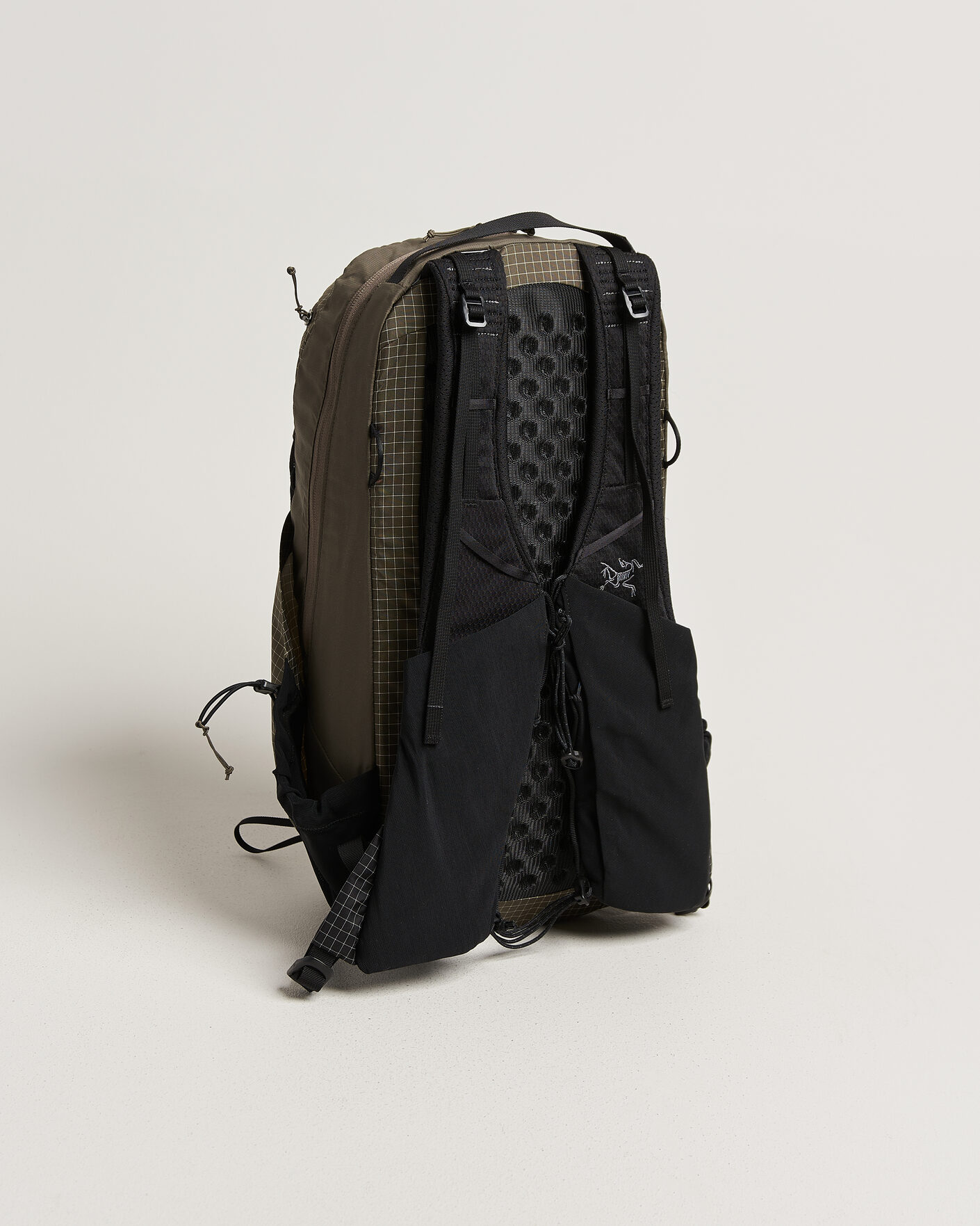 Herr | Väskor | Arc'teryx | Aerios 18L Backpack Mongoose