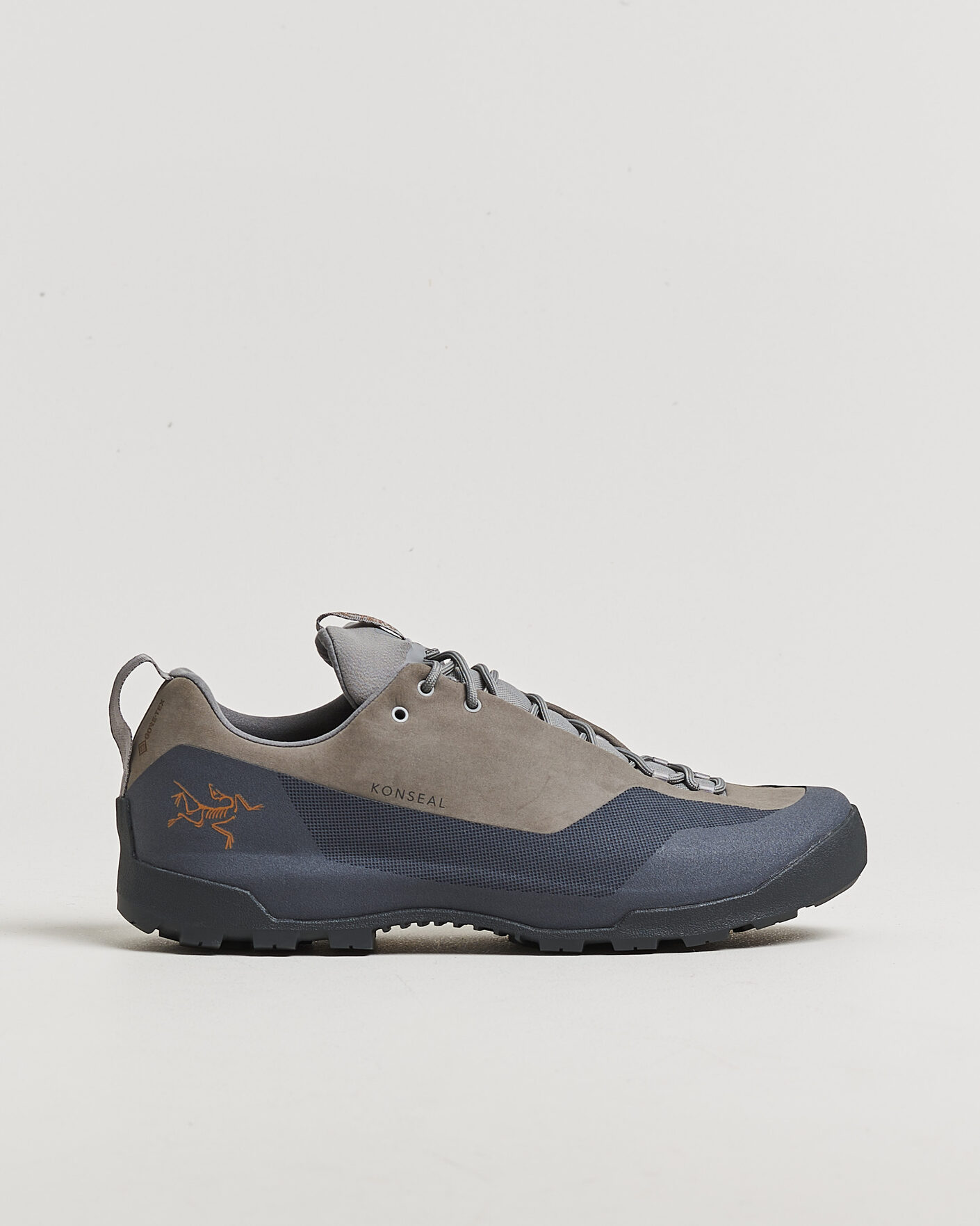 Herr | Hikingskor | Arc'teryx | Konseal Gore-Tex Trail Sneaker Void/Cloud