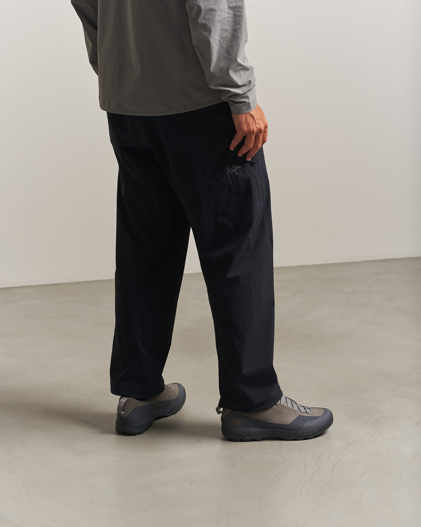 Herr | Hikingskor | Arc'teryx | Konseal Gore-Tex Trail Sneaker Void/Cloud