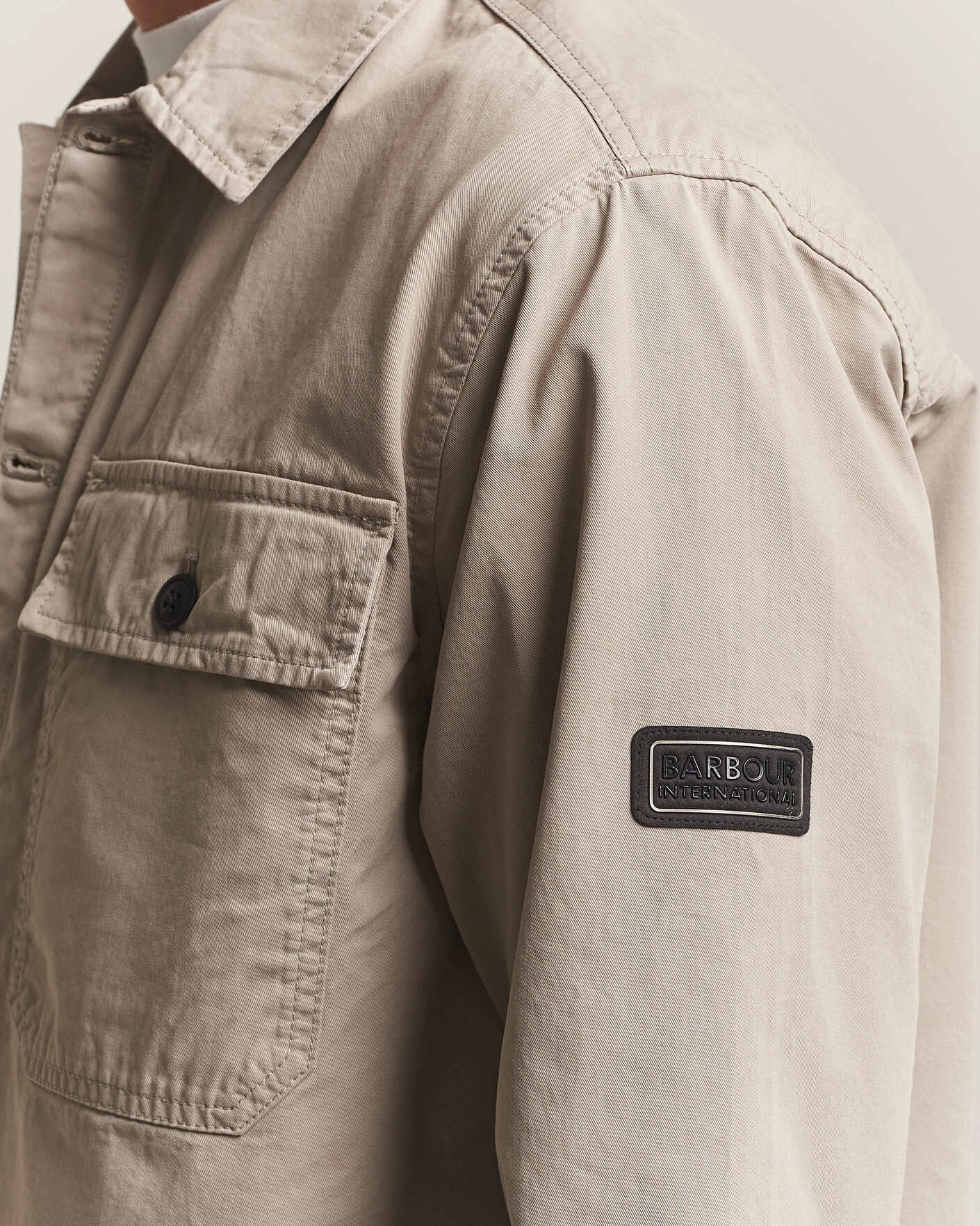 Herr | Skjortor | Barbour International | Arlo Cotton Overshirt Concrete