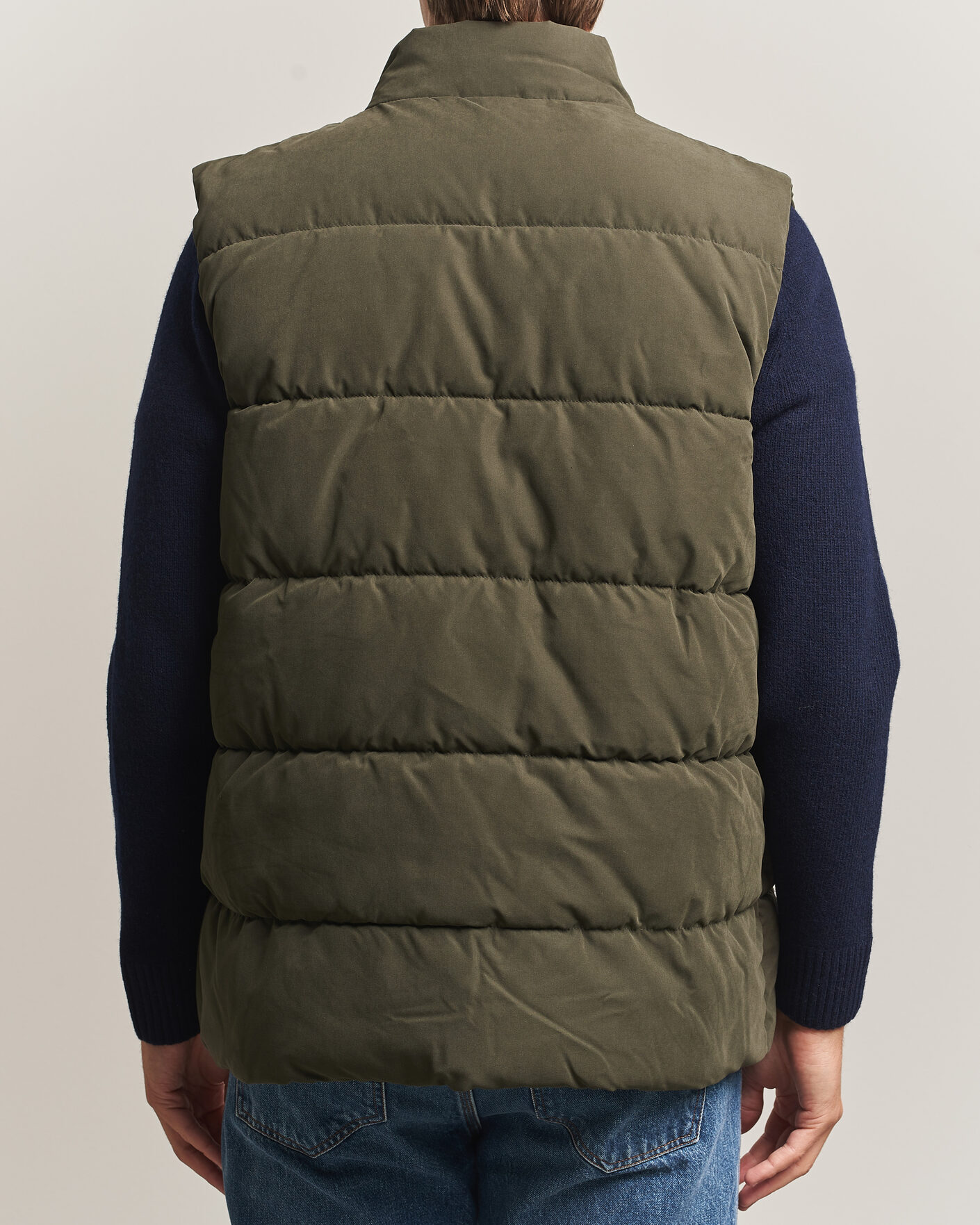 Herr | Västar | Barbour Lifestyle | Powell Puffer Gilet Dark Sage