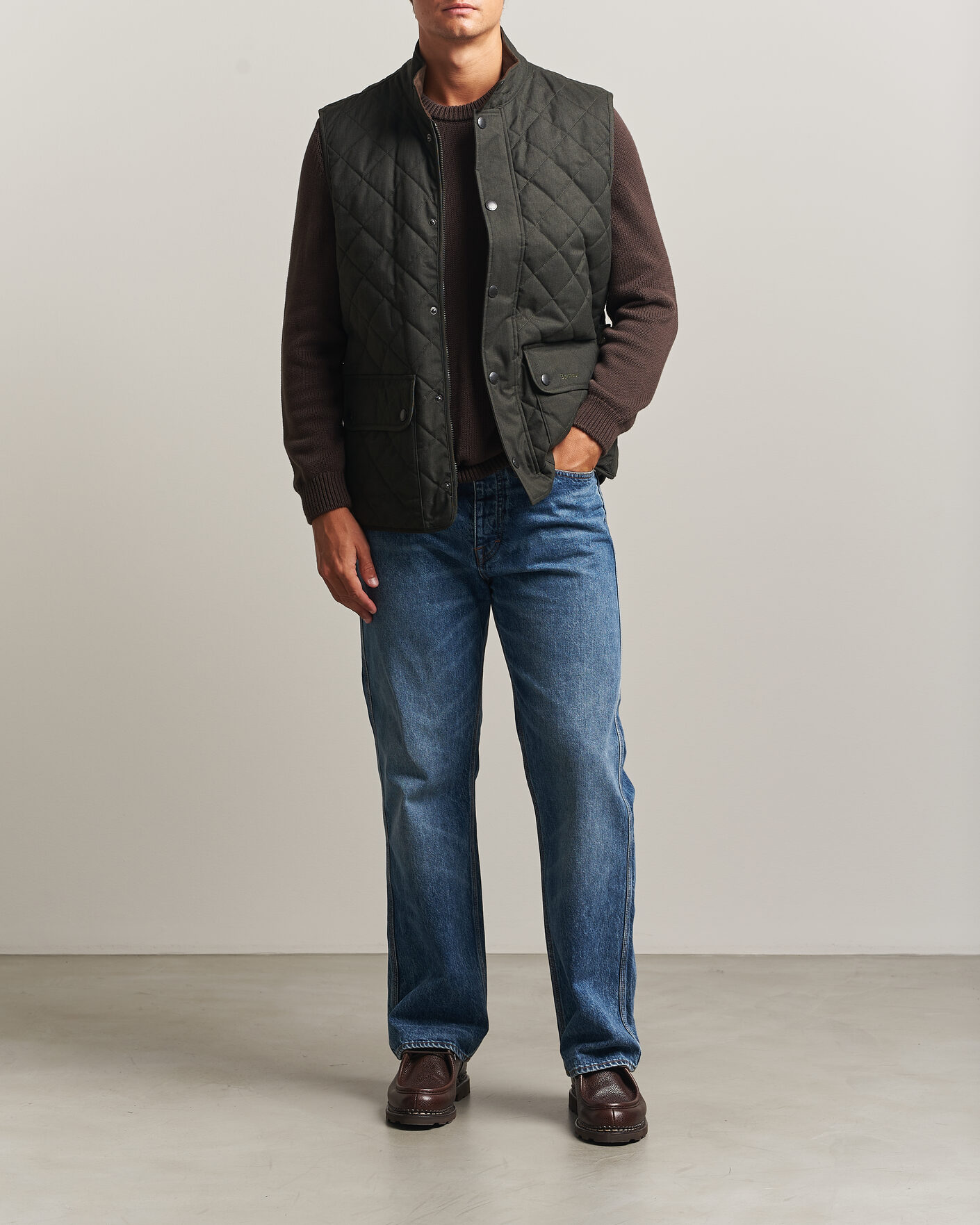 Herr | Västar | Barbour Lifestyle | Lux Lowerdale Gilet Dark Sage