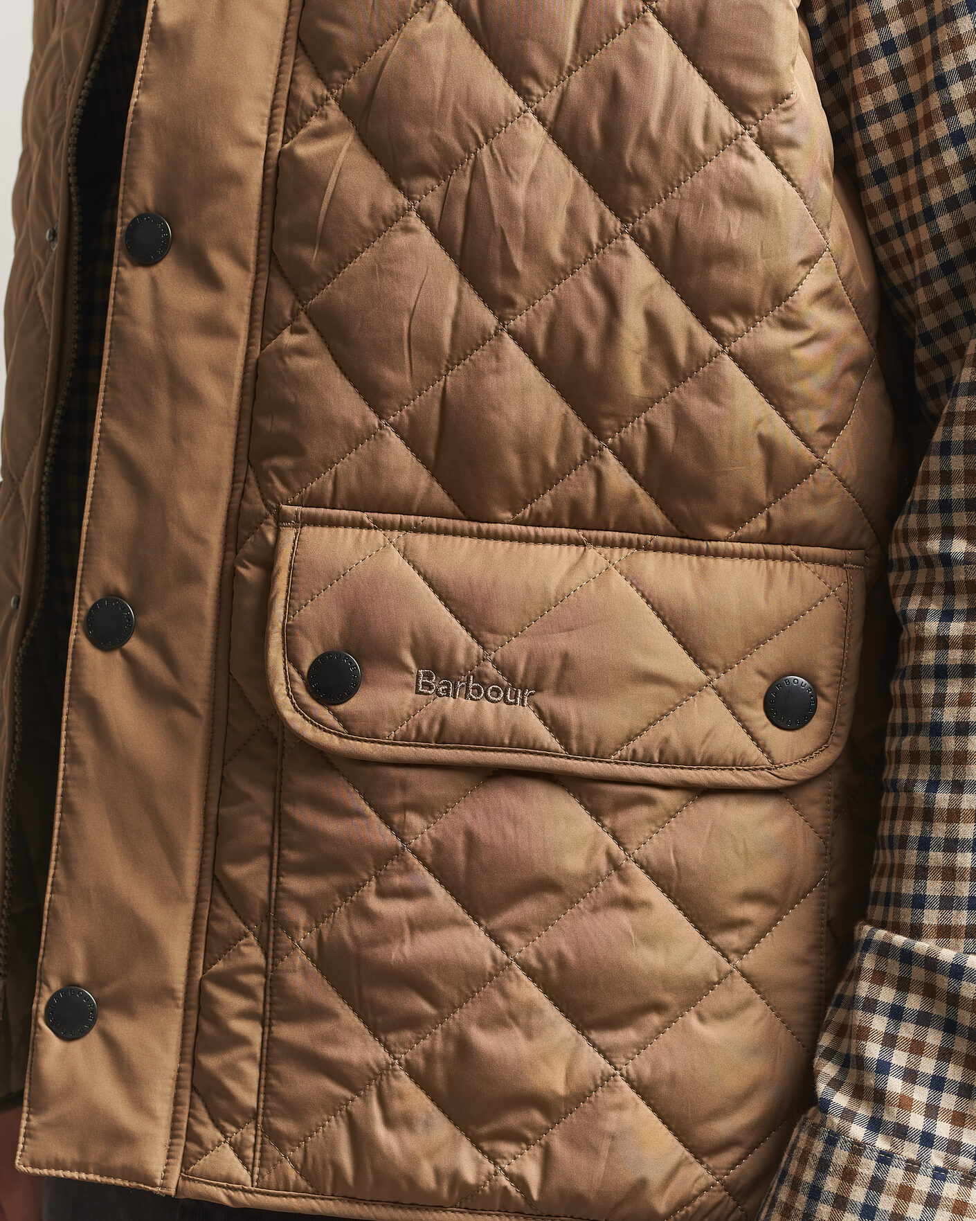Herr | Västar | Barbour Lifestyle | New Lowerdale Gilet Sandstone
