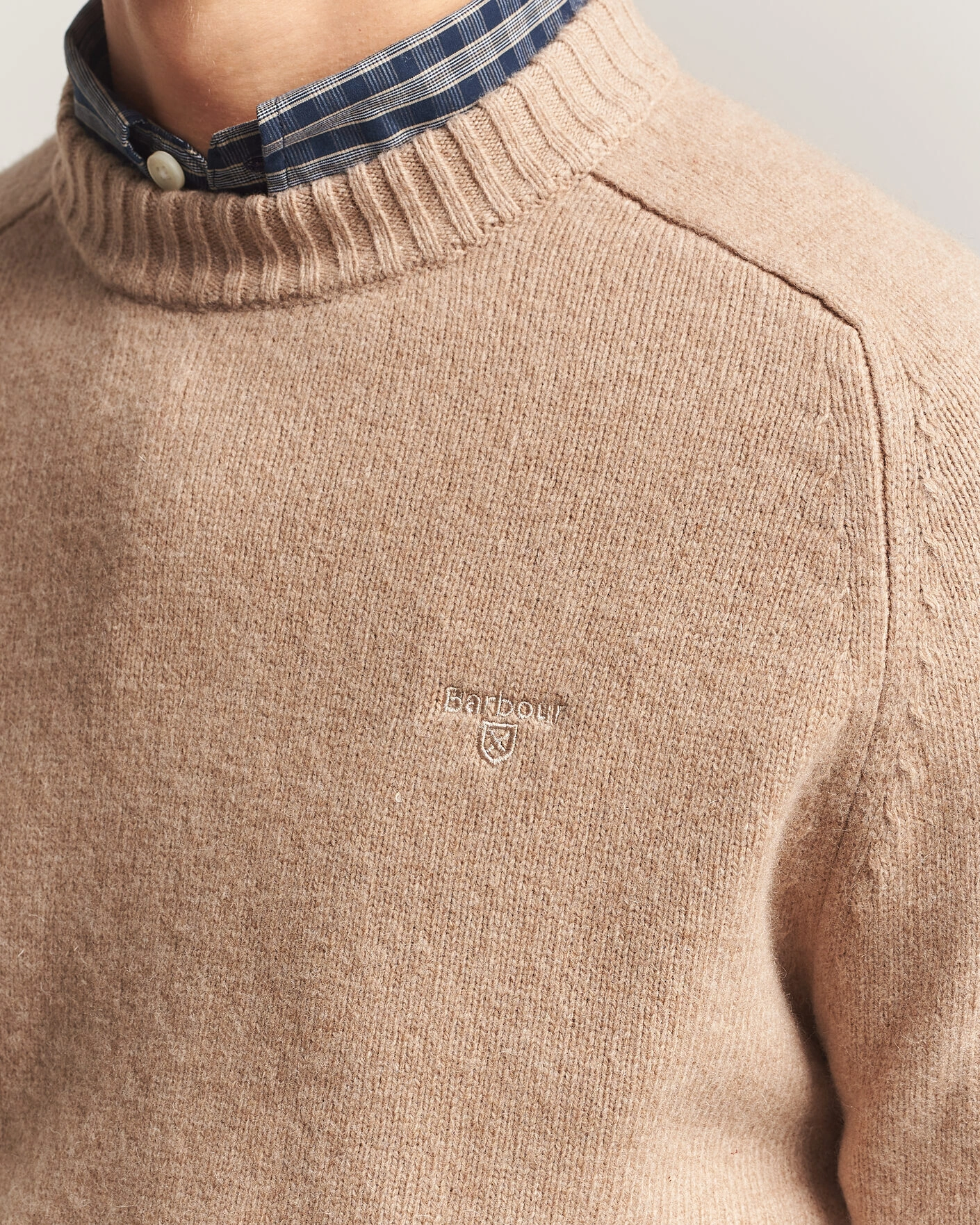 Herr | Tröjor | Barbour Lifestyle | Newtown Lambswool Crewneck Stone