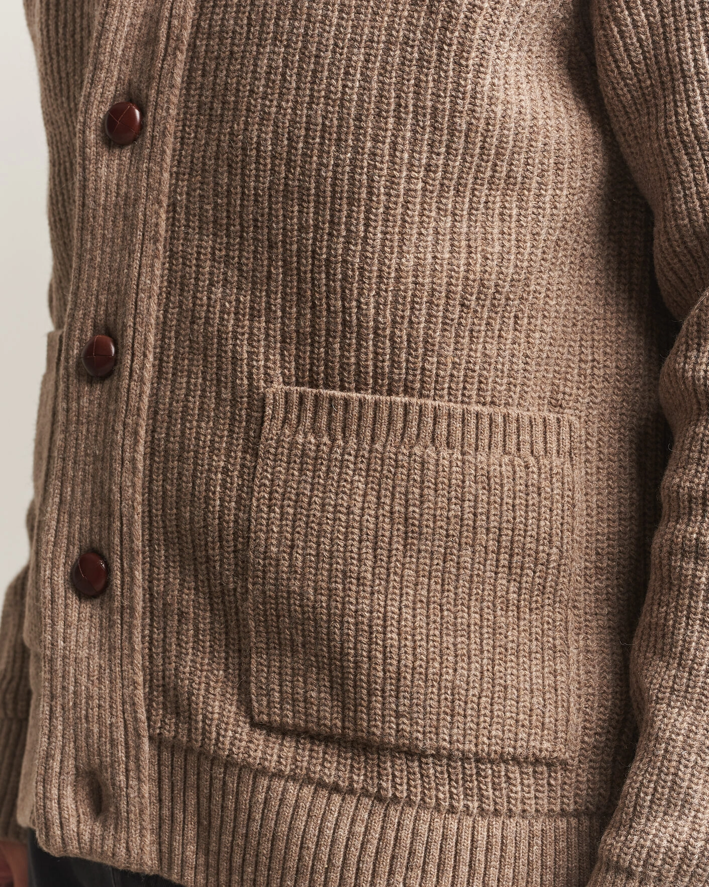 Herr | Tröjor | Barbour Lifestyle | Hartland Knitted Shawl Cardigan Stone