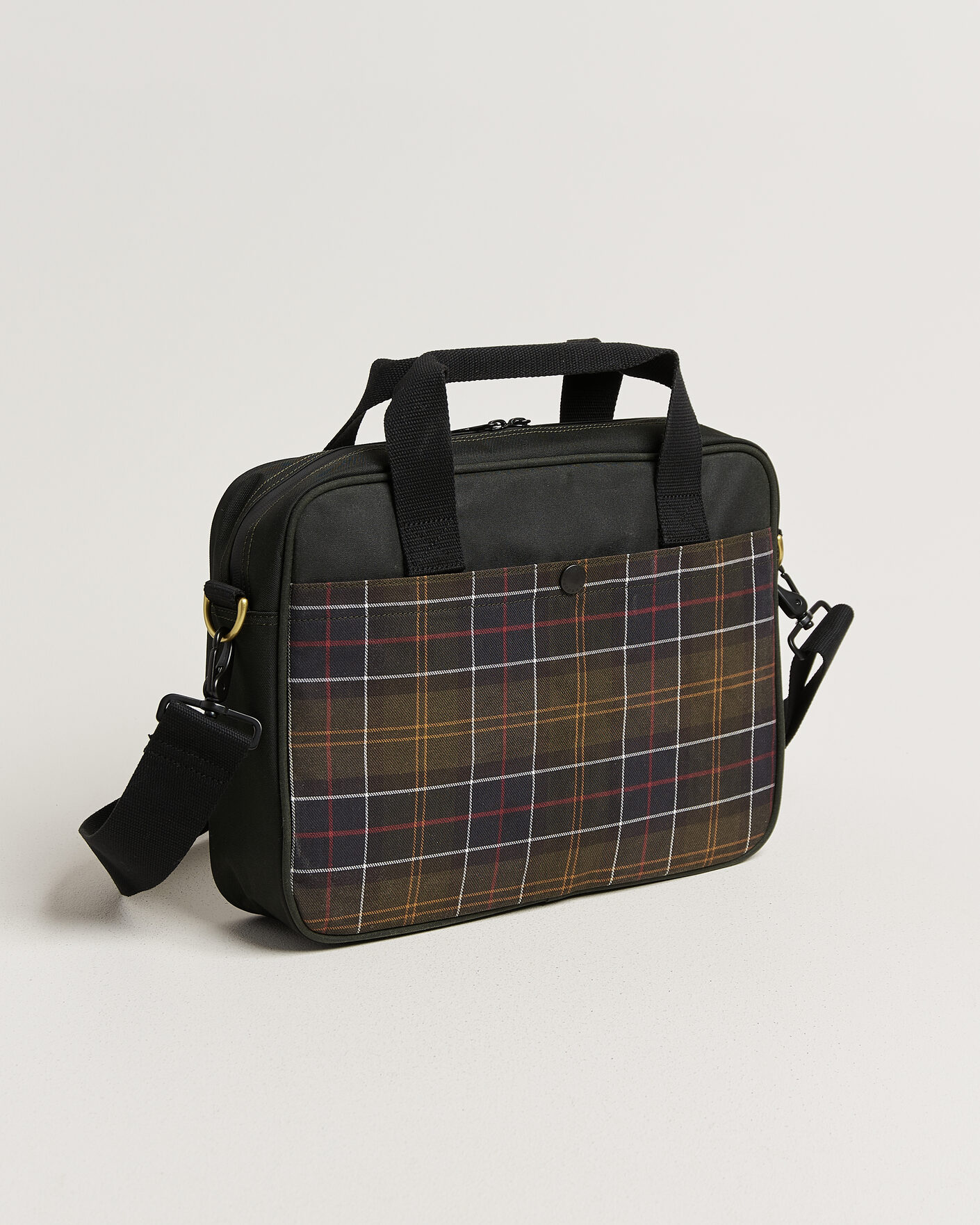 Herr | Väskor | Barbour Lifestyle | Field Wax Laptop Bag Sage