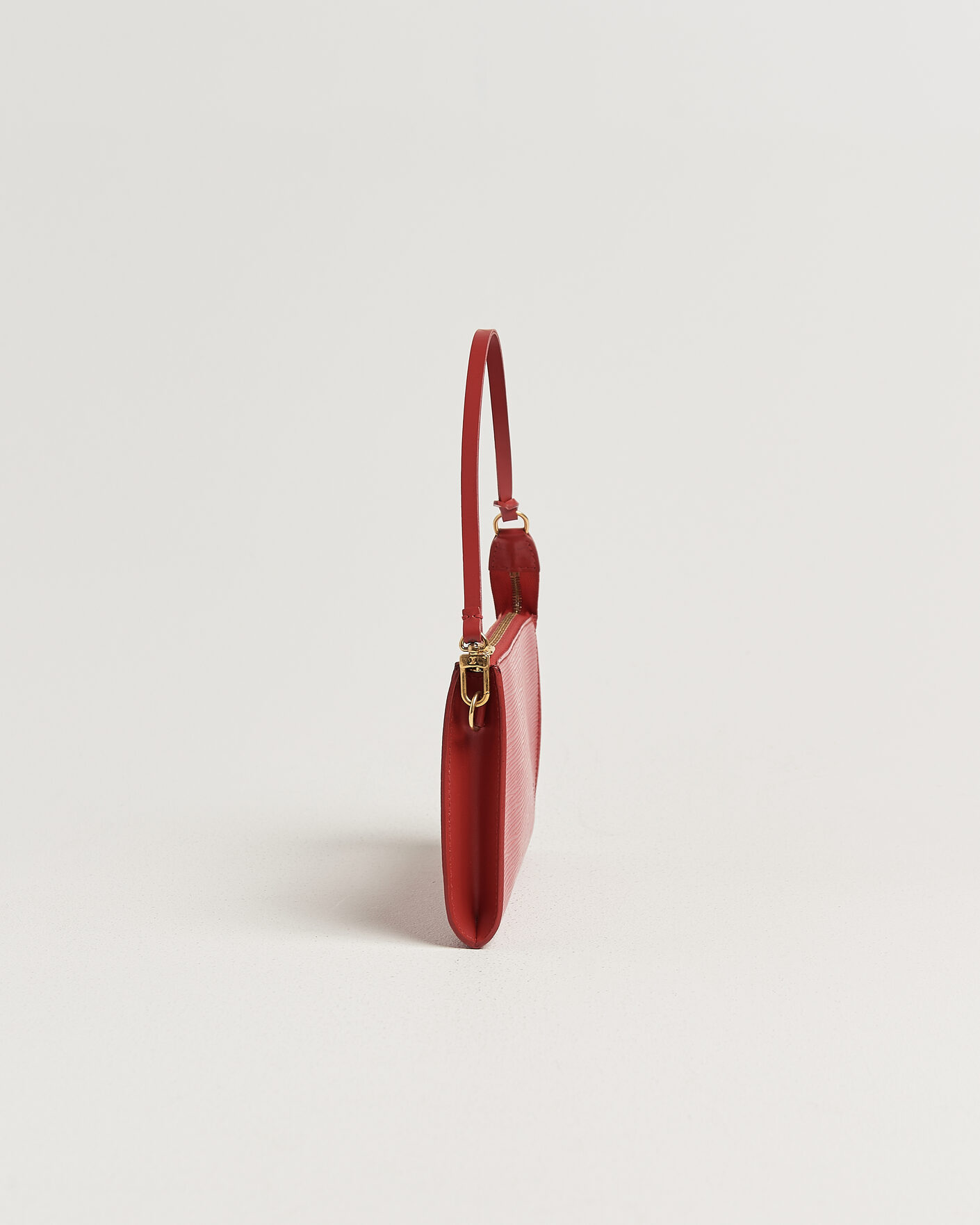 Herr | Pre-Owned & Vintage Bags | Louis Vuitton Pre-Owned | Pochette Accessoires Epi Leather Red