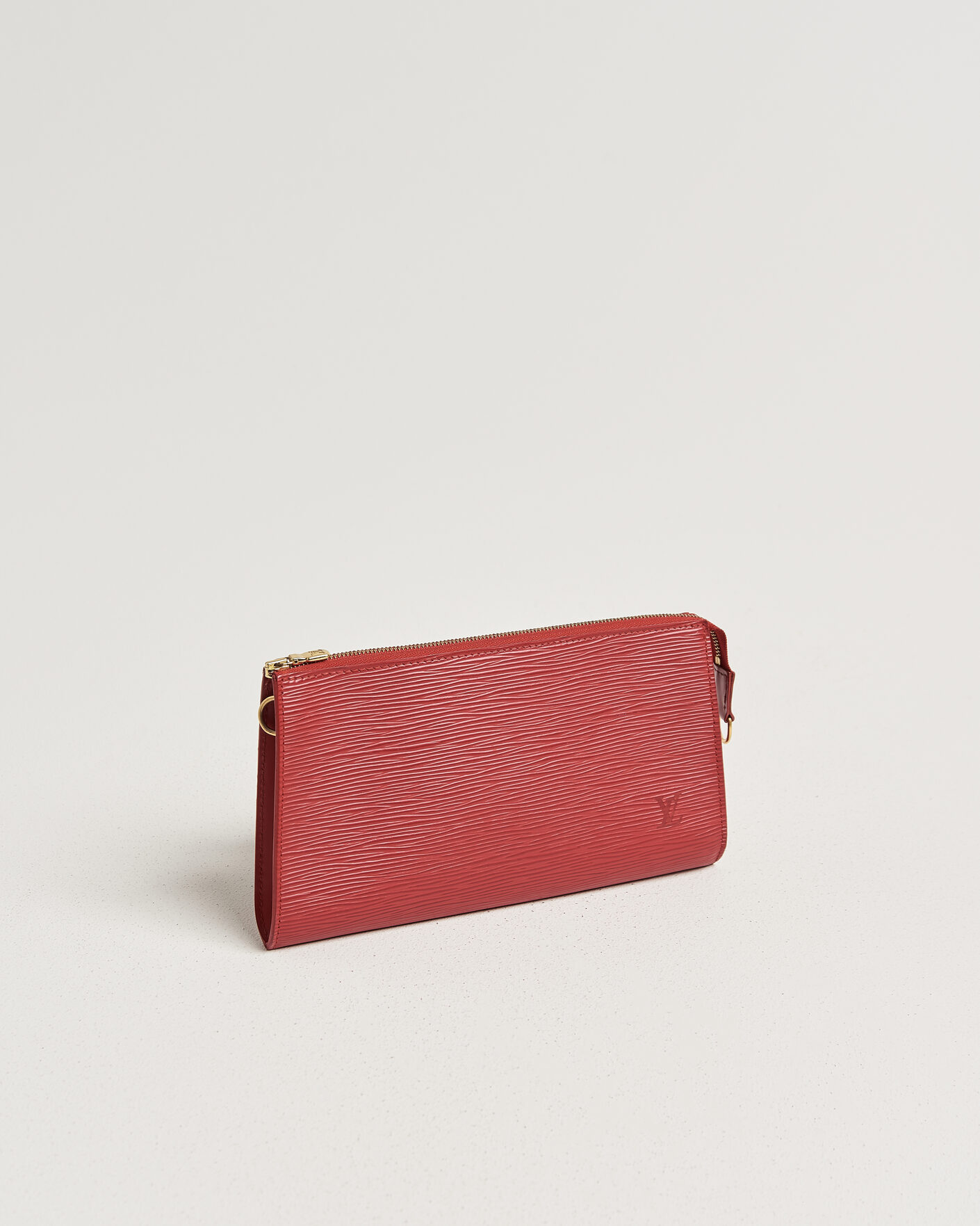Herr | Pre-Owned & Vintage Bags | Louis Vuitton Pre-Owned | Pochette Accessoires Epi Leather Red