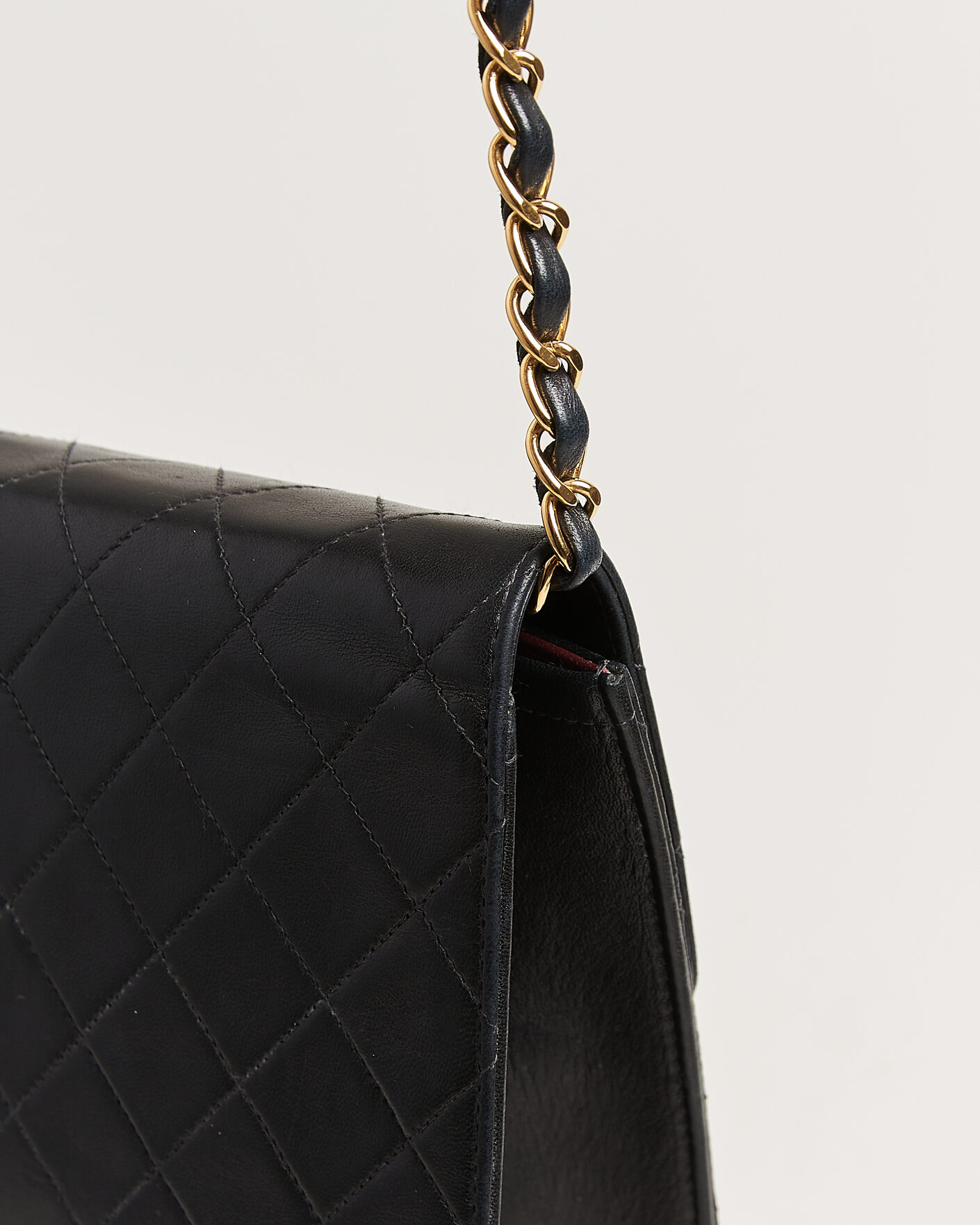 Herr | Pre-Owned & Vintage Bags | Chanel Pre-Owned | Single Flap Bag Black