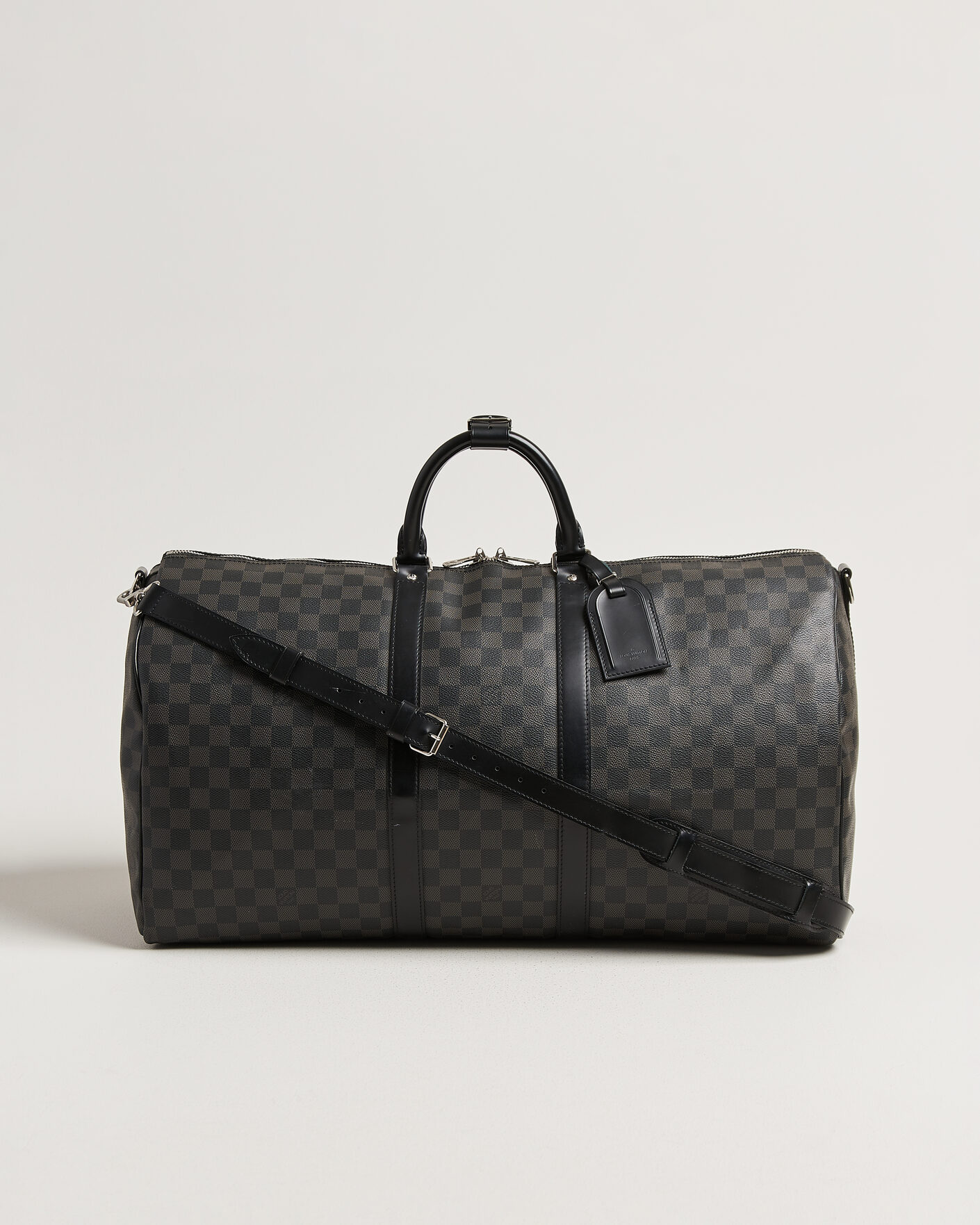 Herr | Pre-Owned & Vintage Bags | Louis Vuitton Pre-Owned | Keepall Bandouliére 55 Damier Graphite