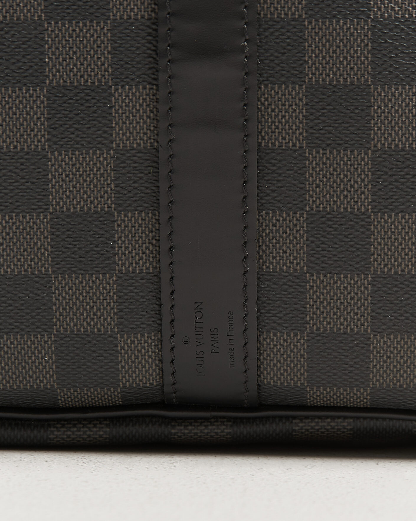 Herr | Pre-Owned & Vintage Bags | Louis Vuitton Pre-Owned | Keepall Bandouliére 55 Damier Graphite