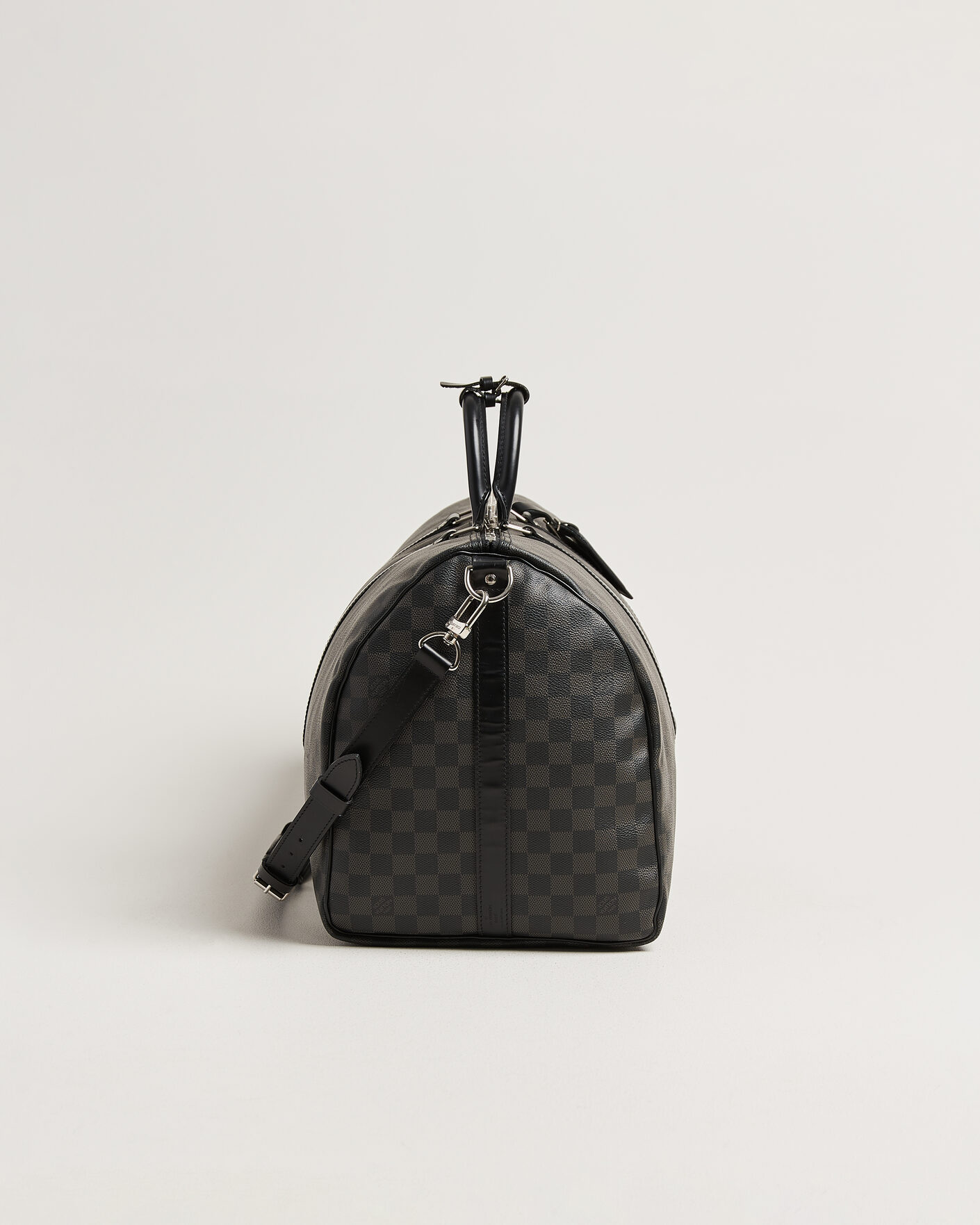 Herr | Pre-Owned & Vintage Bags | Louis Vuitton Pre-Owned | Keepall Bandouliére 55 Damier Graphite