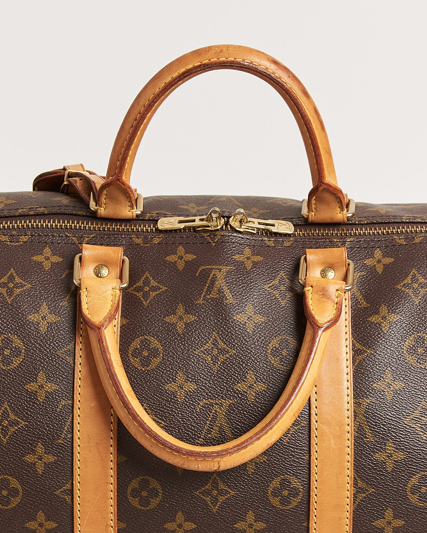 Herr | Pre-Owned & Vintage Bags | Louis Vuitton Pre-Owned | Keepall Bandouliére 55 Monogram