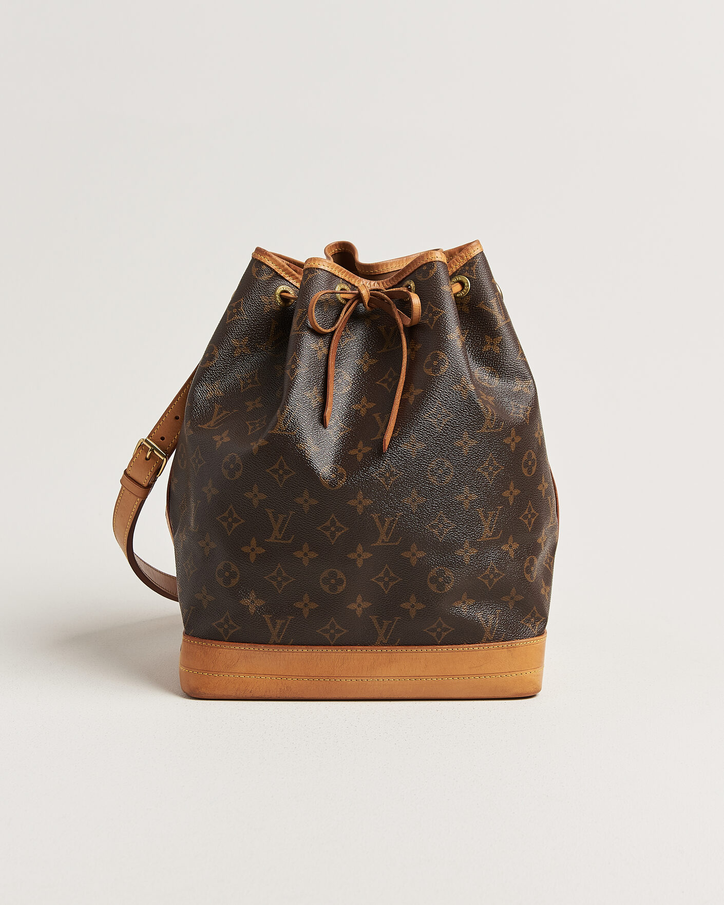 Herr | Pre-Owned & Vintage Bags | Louis Vuitton Pre-Owned | Noé Monogram