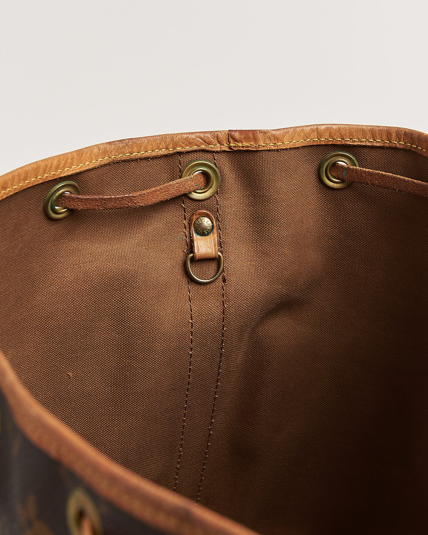 Herr | Pre-Owned & Vintage Bags | Louis Vuitton Pre-Owned | Noé Monogram