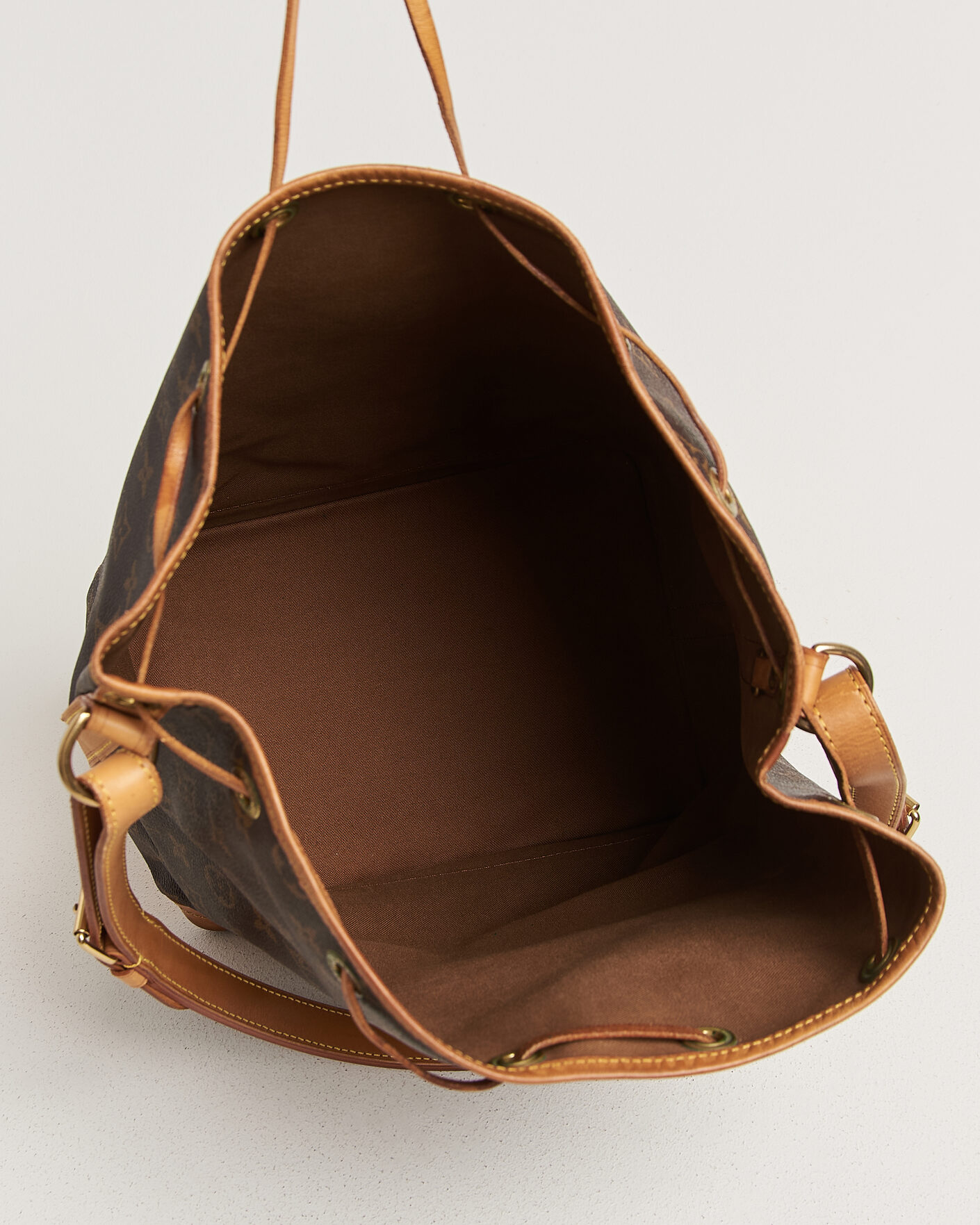Herr | Pre-Owned & Vintage Bags | Louis Vuitton Pre-Owned | Noé Monogram