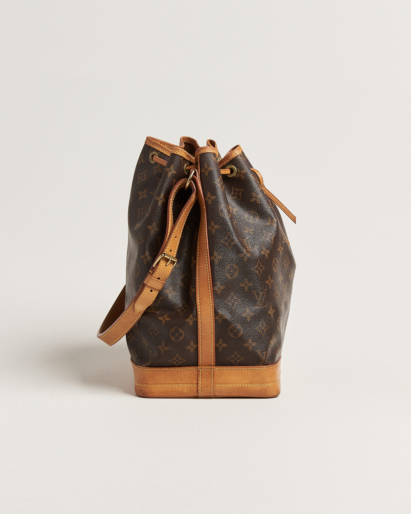 Herr | Pre-Owned & Vintage Bags | Louis Vuitton Pre-Owned | Noé Monogram