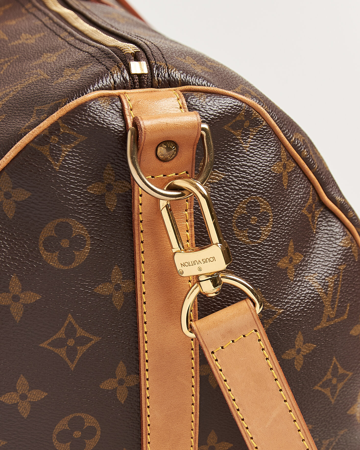 Herr | Pre-Owned & Vintage Bags | Louis Vuitton Pre-Owned | Keepall Bandouliére 55 Monogram