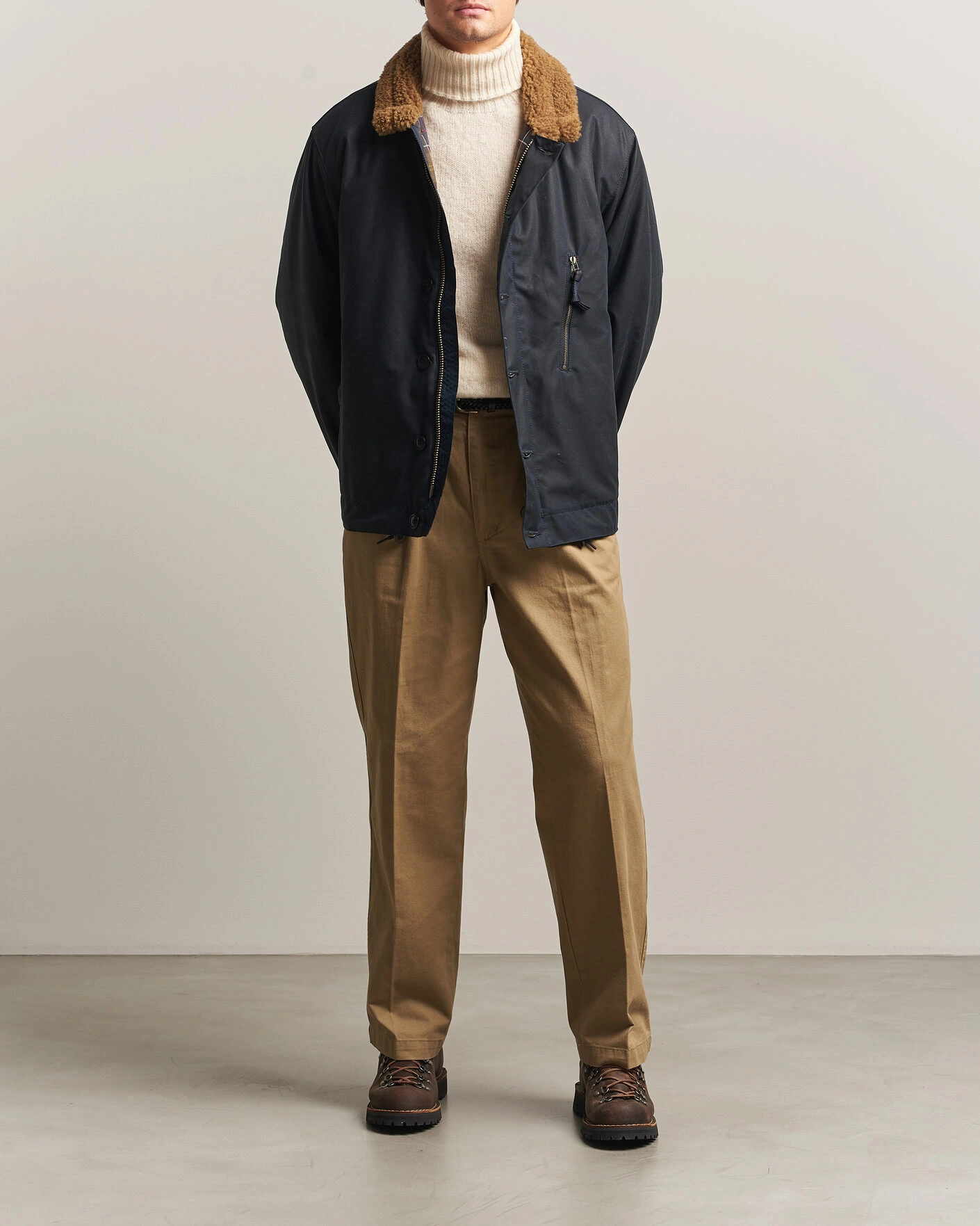 Herr | Jackor | Barbour Heritage | Macklow Wax Jacket Navy