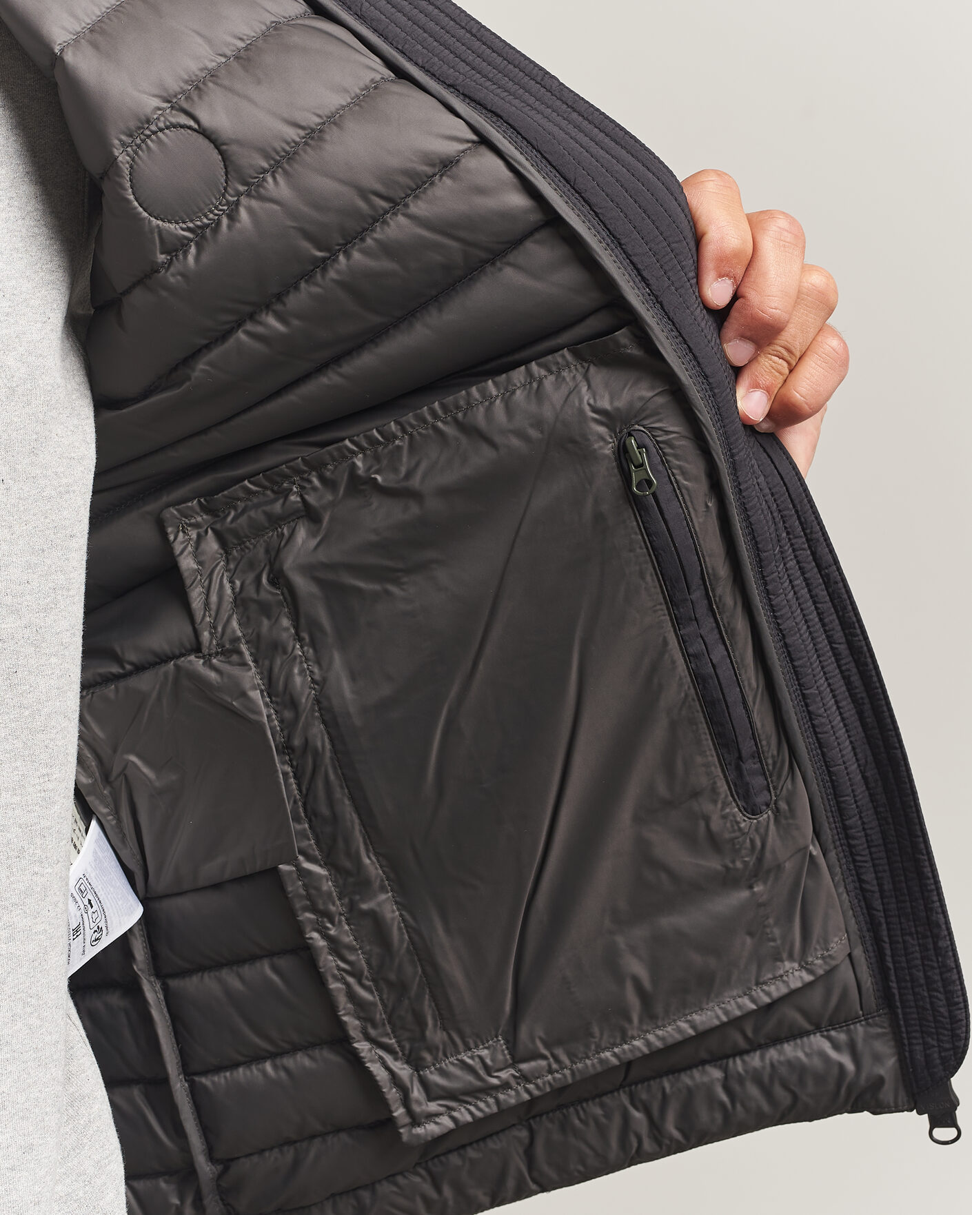 Herr | Västar | Colmar | Lightweight Down Vest Black
