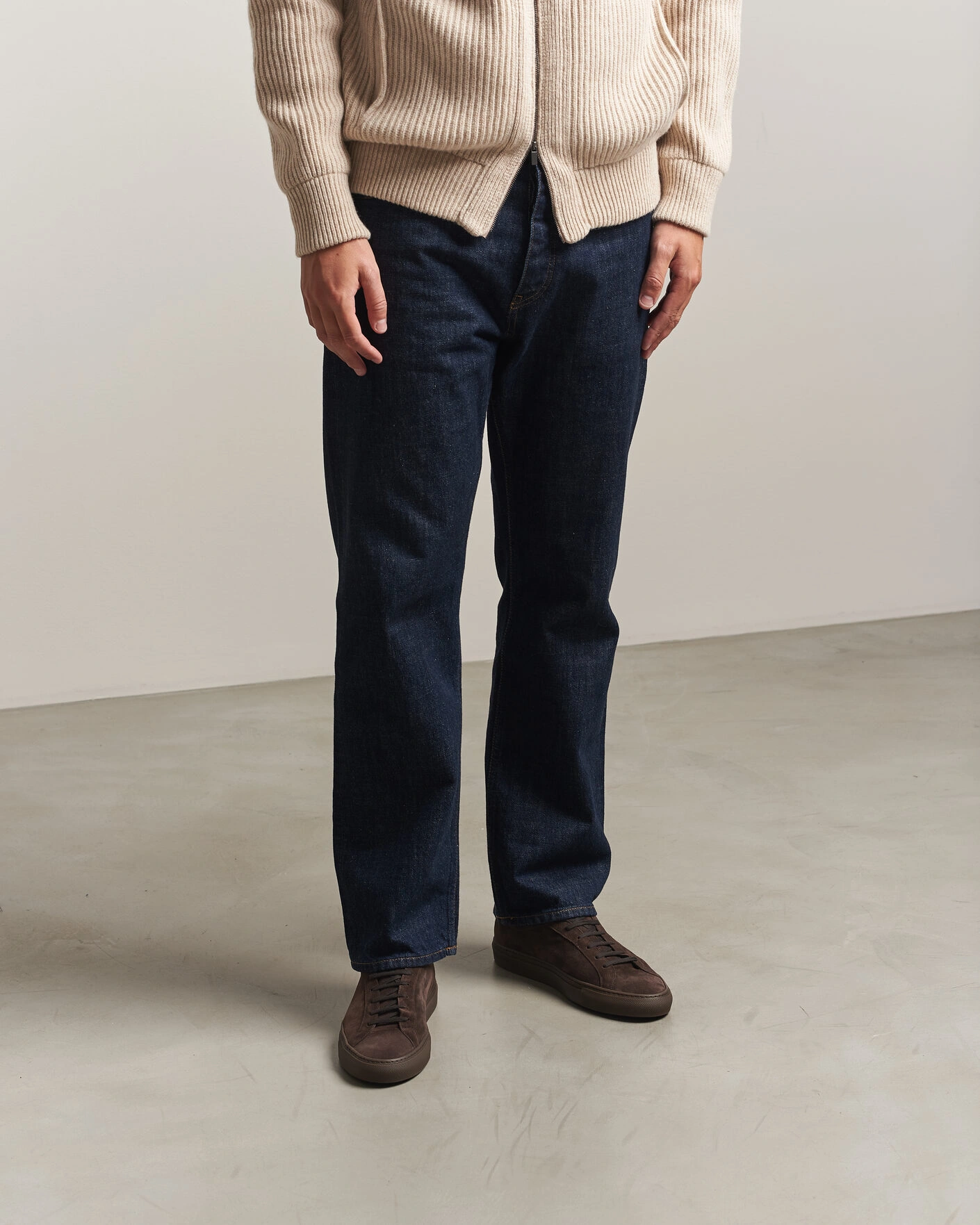 Herr | Sneakers | Common Projects | Original Achilles Suede Sneaker Dark Brown