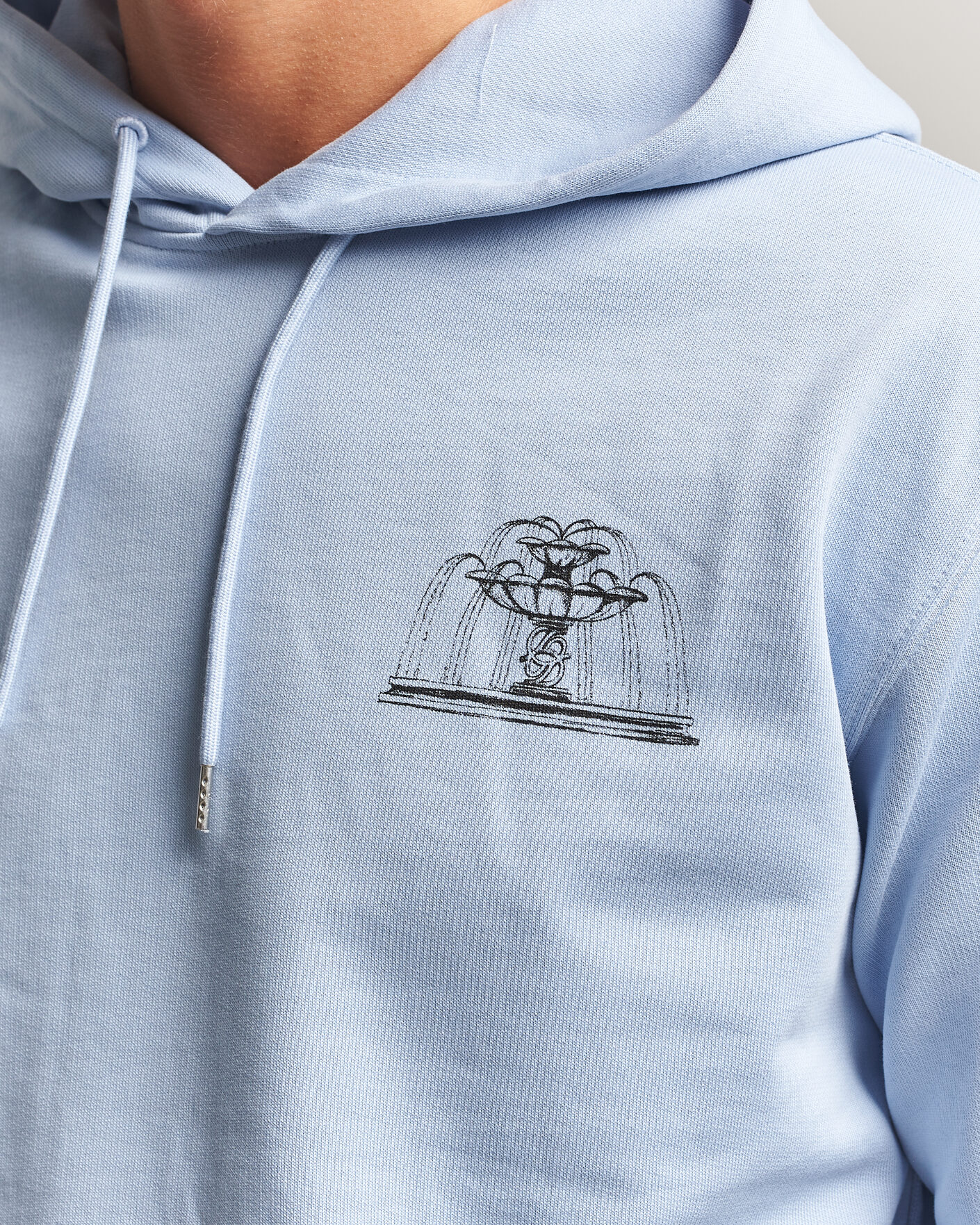 Herr | Tröjor | Drôle de Monsieur | Fountain Printed Hoodie Light Blue