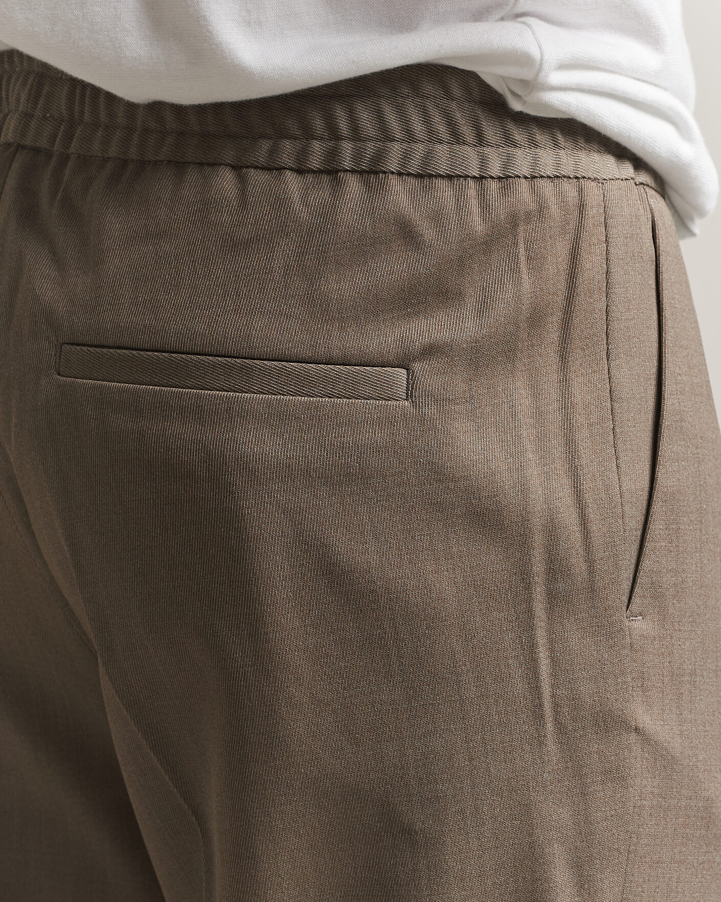Herr | Byxor | Filippa K | Theo Relaxed Wool Trousers Stone Taupe