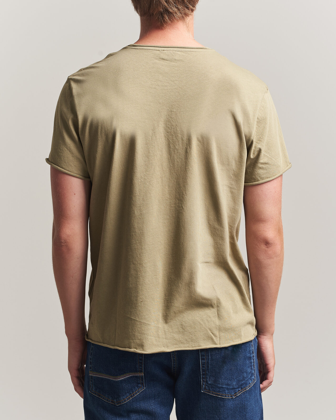 Herr | T-Shirts | Filippa K | Roll Neck Crew Neck T-Shirt Light Olive Green