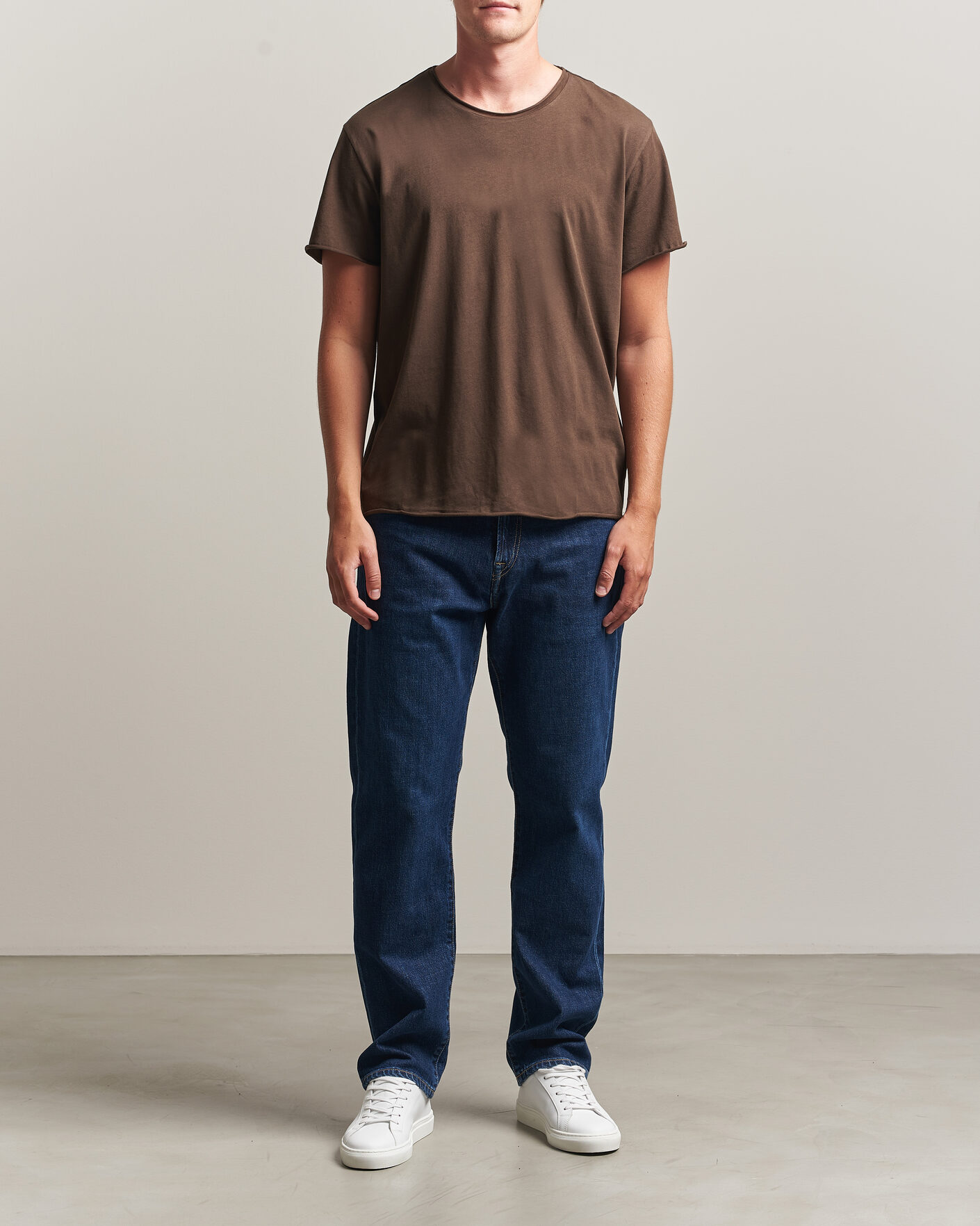 Herr | T-Shirts | Filippa K | Roll Neck Crew Neck T-Shirt Golden Brown