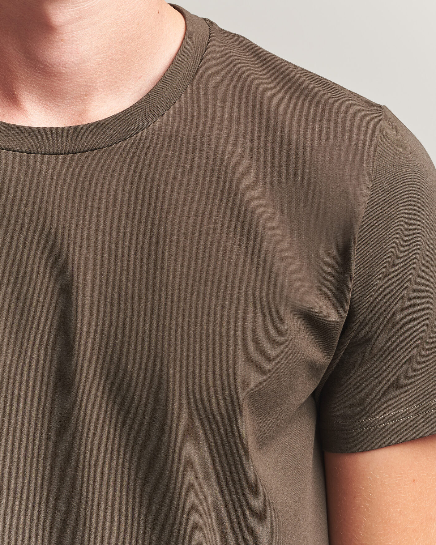 Herr | T-Shirts | Filippa K | Soft Lycra T-Shirt Ebony Brown