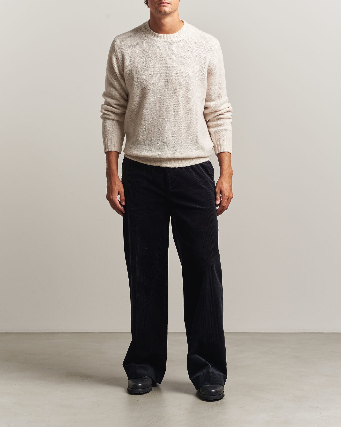 Herr | Byxor | Filippa K | Hector Corduroy Trousers Dark Navy